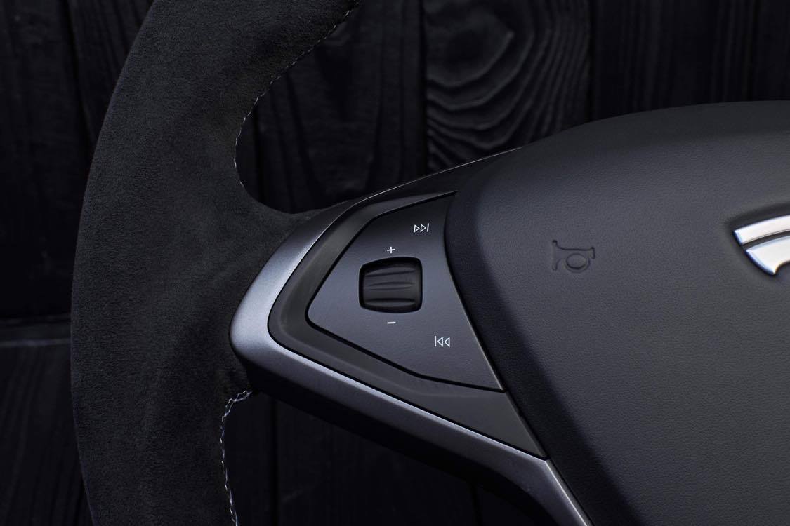 Steering wheel Tesla Model S/X Matte carbon fiber/Alcantara - Image 4