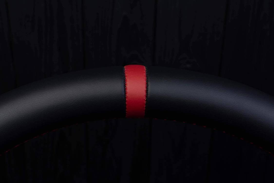 Steering wheel Pontiac GTO Perforated leather/Napa/Red stripe - Image 7