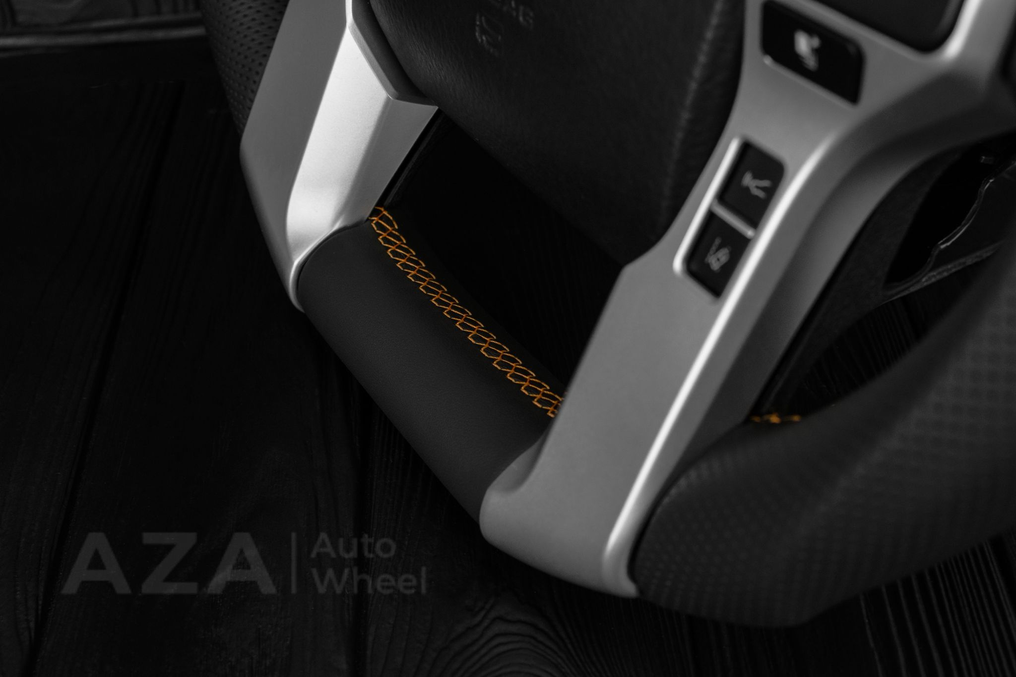 Steering wheel Toyota 4Runner/Tacoma/Tundra/Sequoia 2010+ Napa/Perforated leather/Orange stripe - Image 14
