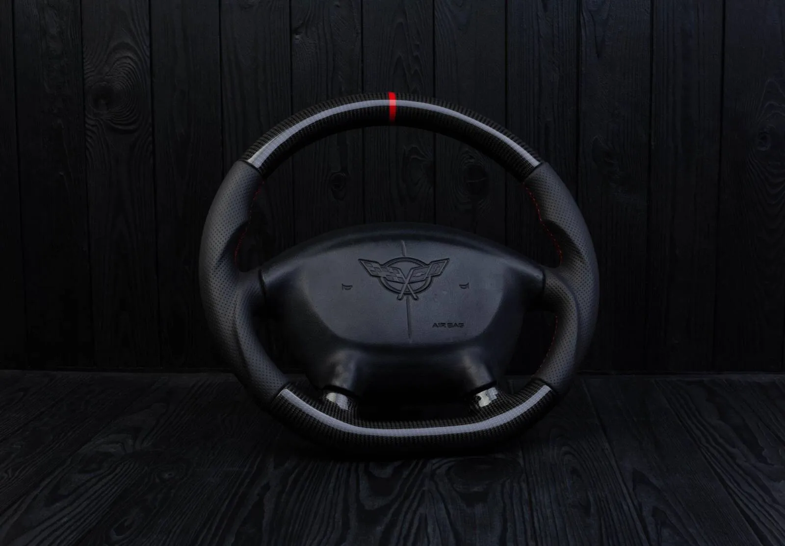 Steering wheel Corvette C5 Reduced diameter Carbon fiber/Perforated leather/Red stripe - Image 2
