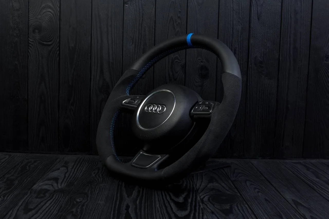 Steering wheel Audi A3, A4, A6, A7, A8, S line 2011-2018 Napa/Alcantara/Blue stripe - Image 4