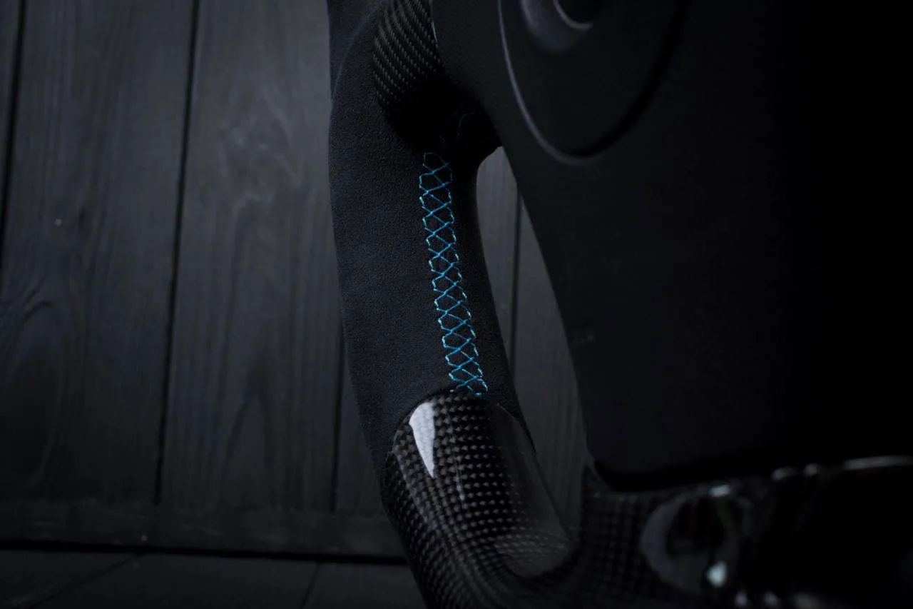 Steering wheel 2006-2011 Corvette C6 Carbon fiber/Alcantara/Blue stripe - Image 11