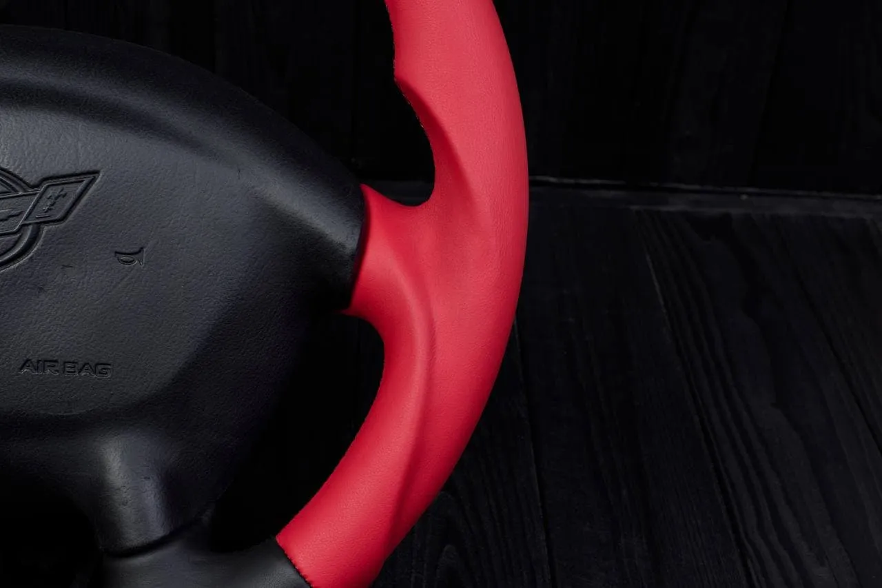 Steering wheel 1997-2004 Corvette C5 Reduced diameter Napa/Red stripe - Image 6