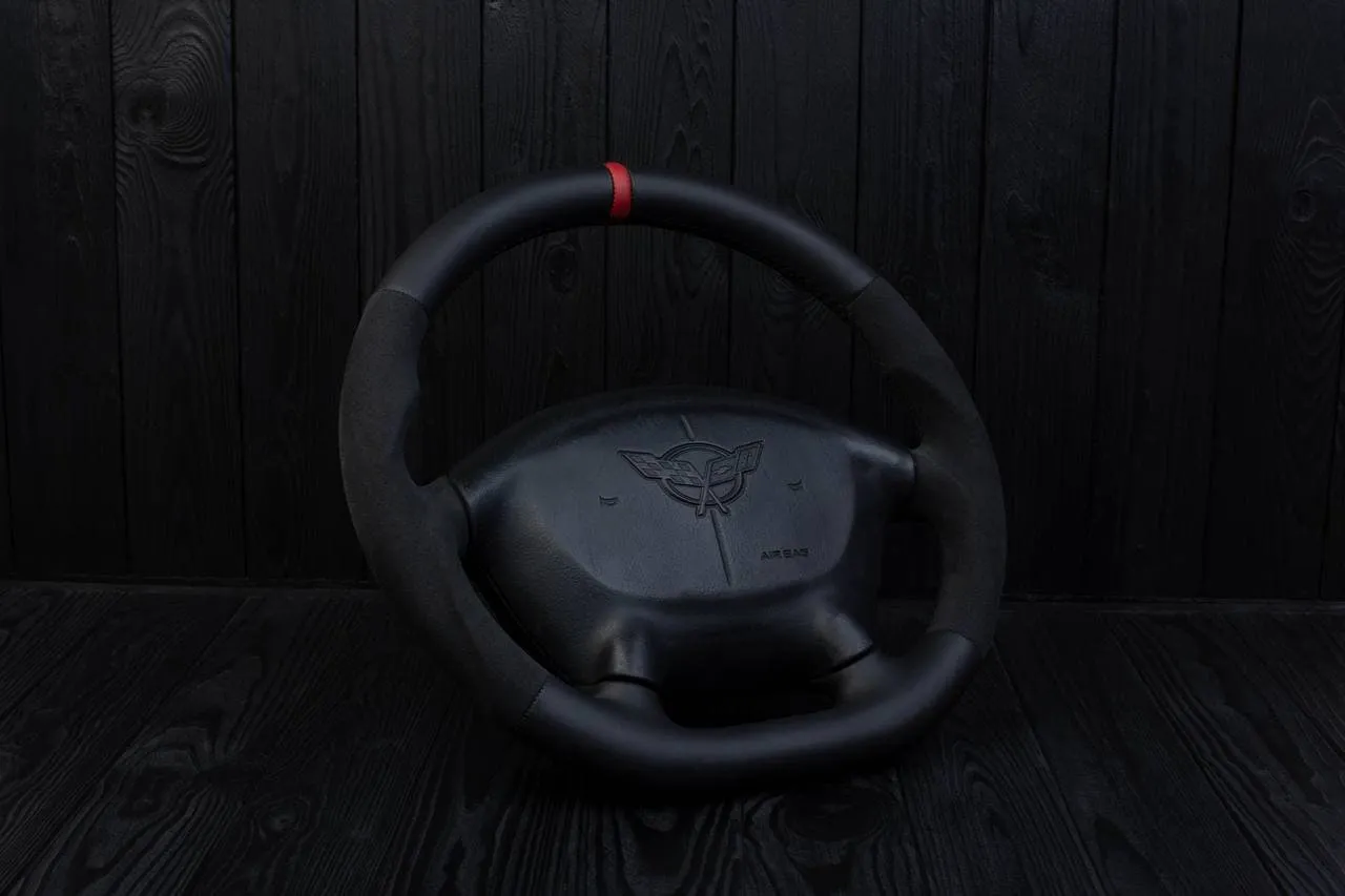 Steering wheel 1997-2004 Corvette C5 Reduced diameter Napa/Alcantara/Red stripe - Image 5