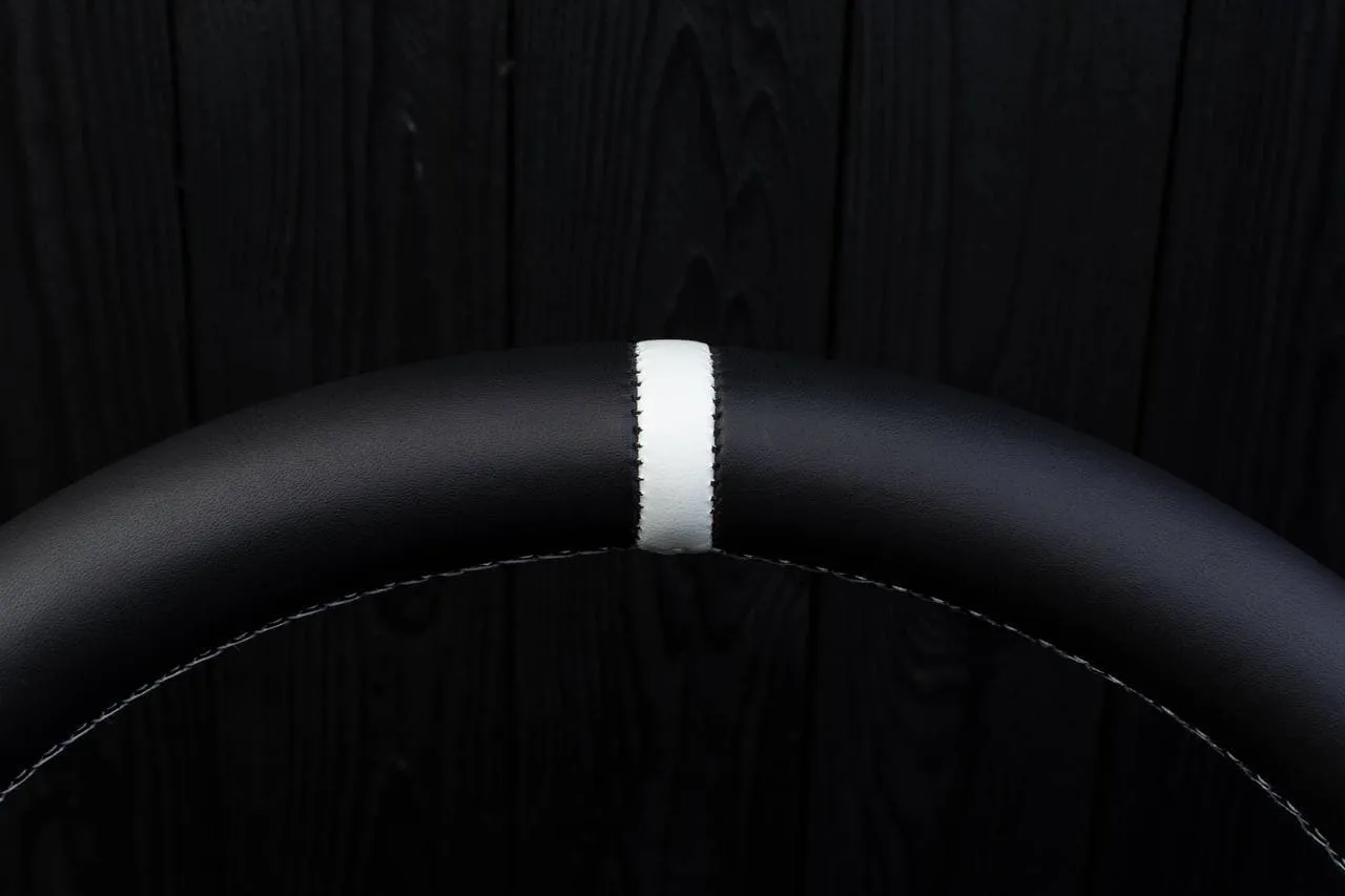 Steering wheel 2011-2014 Dodge Charger/Challenger Perforated leather/Napa/Grey stripe - Image 7