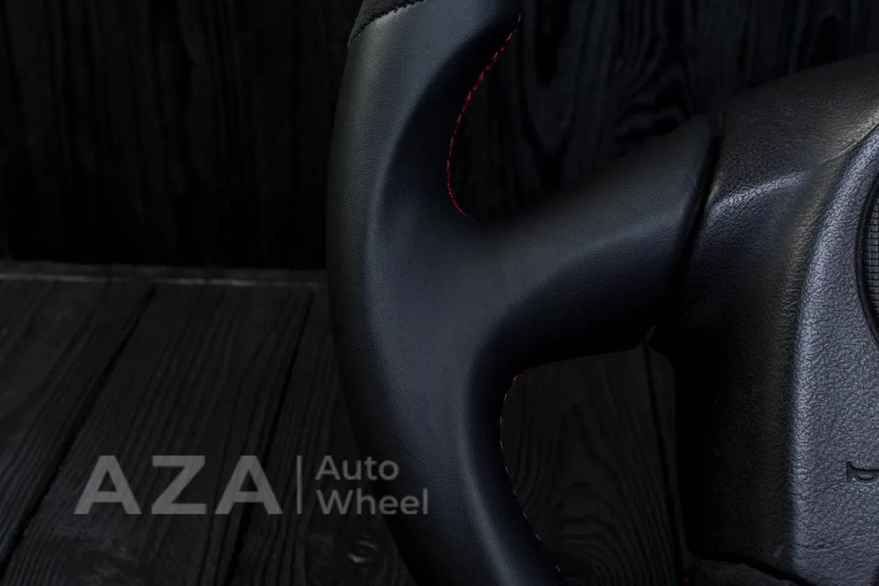 Steering wheel 2005 Corvette Napa/Alcantara/Red stripe - Image 8