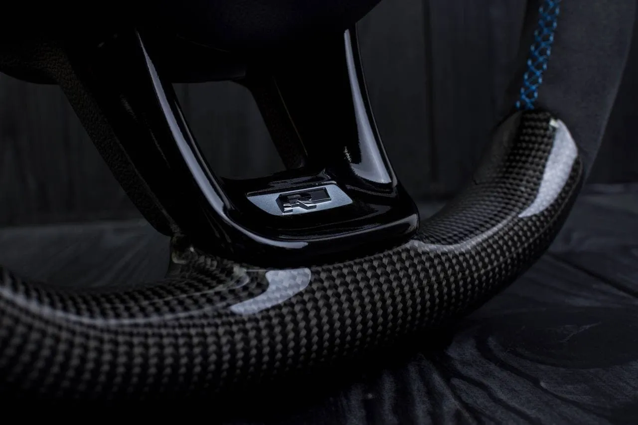Custom Steering wheel Volkswagen 2015-2019 MK7 GTI Alcanatara/Carbon fiber/Led screen - Image 16