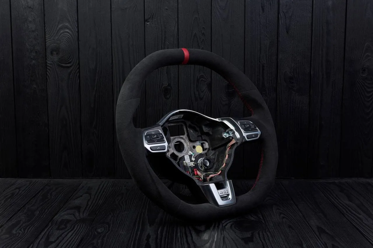 Custom Steering wheel Volkswagen MK6 GTI 2010-2014 Alcanatara/Red stripe - Image 3