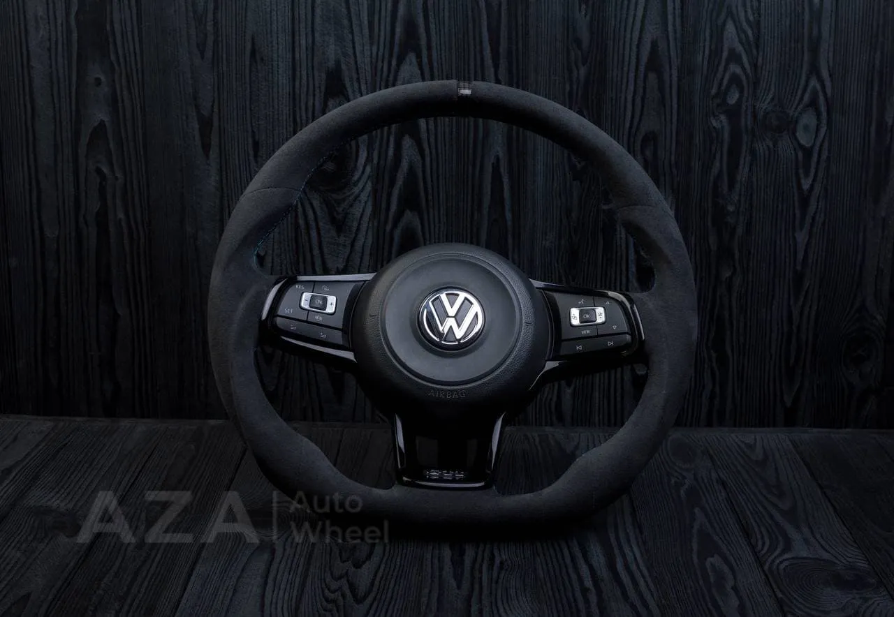Custom Steering wheel Volkswagen 2015-2019 MK7 GTI Alcanatara/Carbon stripe