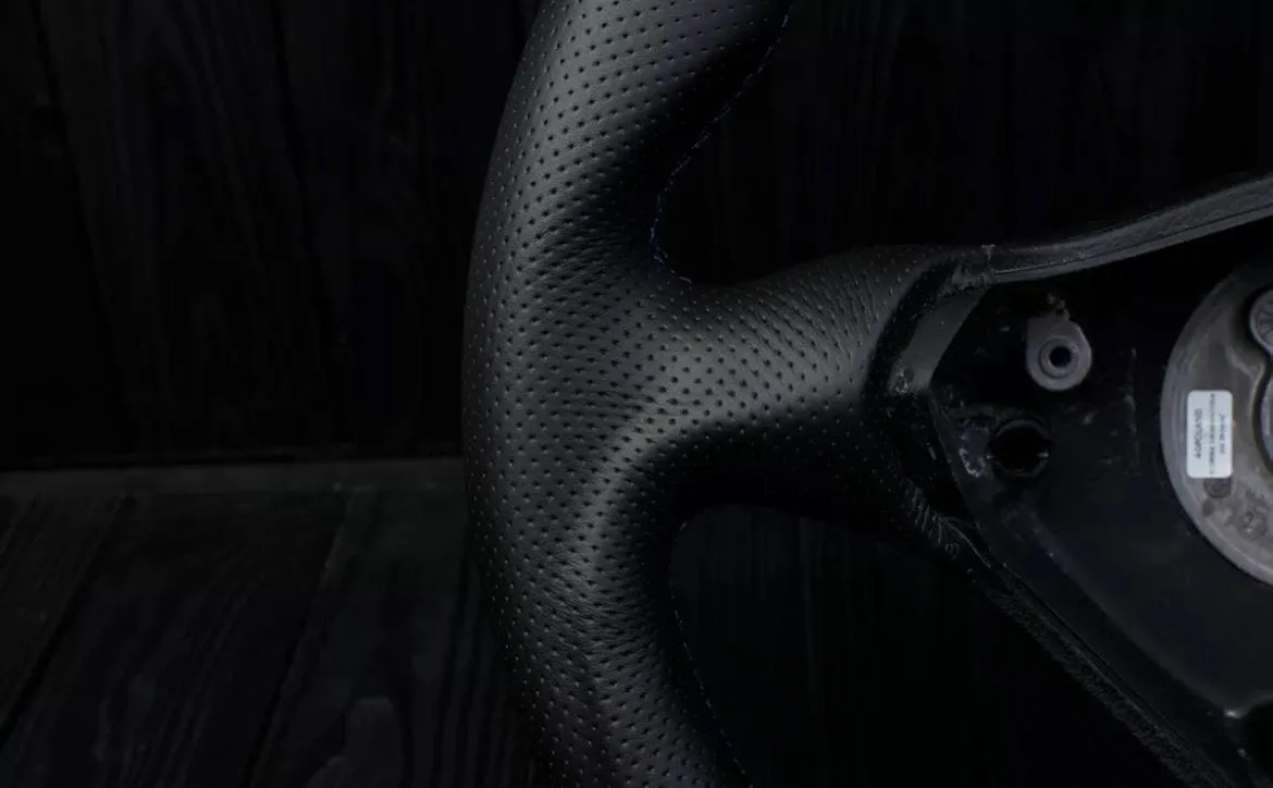 Steering wheel Porsche 986 Boxster 996 993 Carrera 911 TURBO Custom flat bottom Perforated leather/Napa/Blue stripe - Image 6