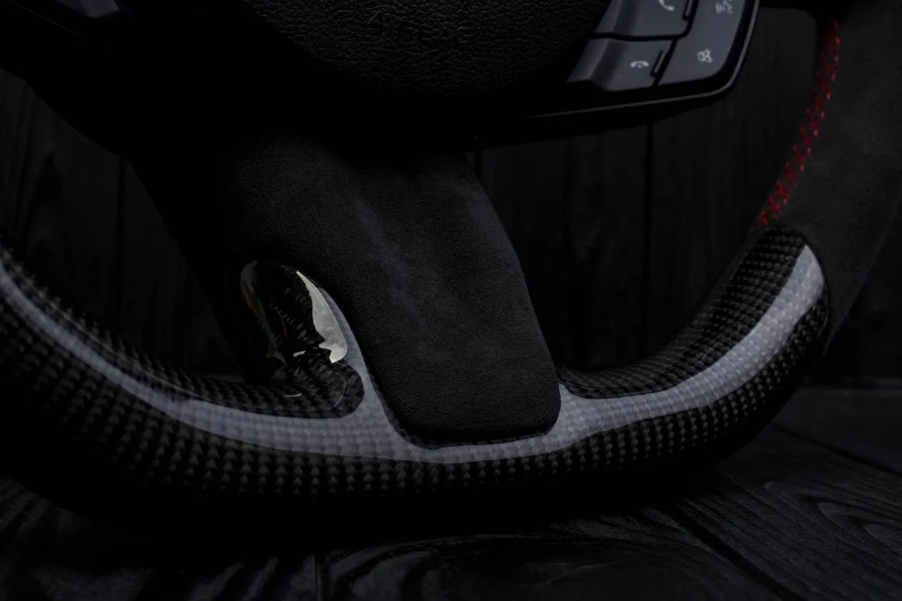 Steering wheel 2015+ Mustang custom unique carbon steering wheel + red details + alcantara trims and sides. (Less air bag/buttons) - Image 7