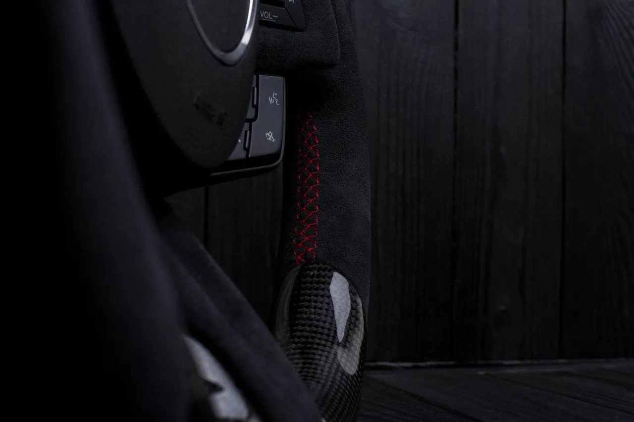 Steering wheel 2015+ Mustang custom unique carbon steering wheel + red details + alcantara trims and sides. (Less air bag/buttons) - Image 10