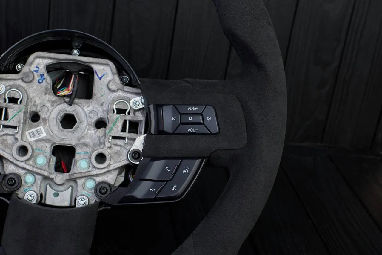 Steering wheel Mustang 2015+ Alcantara/Dark blue details (Less buttons) - Image 8