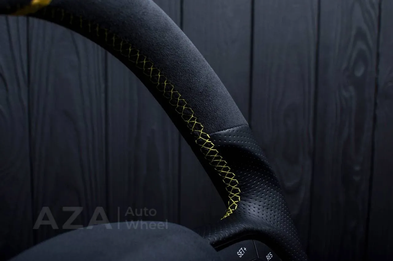 Steering wheel 2015+ Dodge Charger/Challenger/Durango Perforated leather/Alcantara/Yellow stripe - Image 9