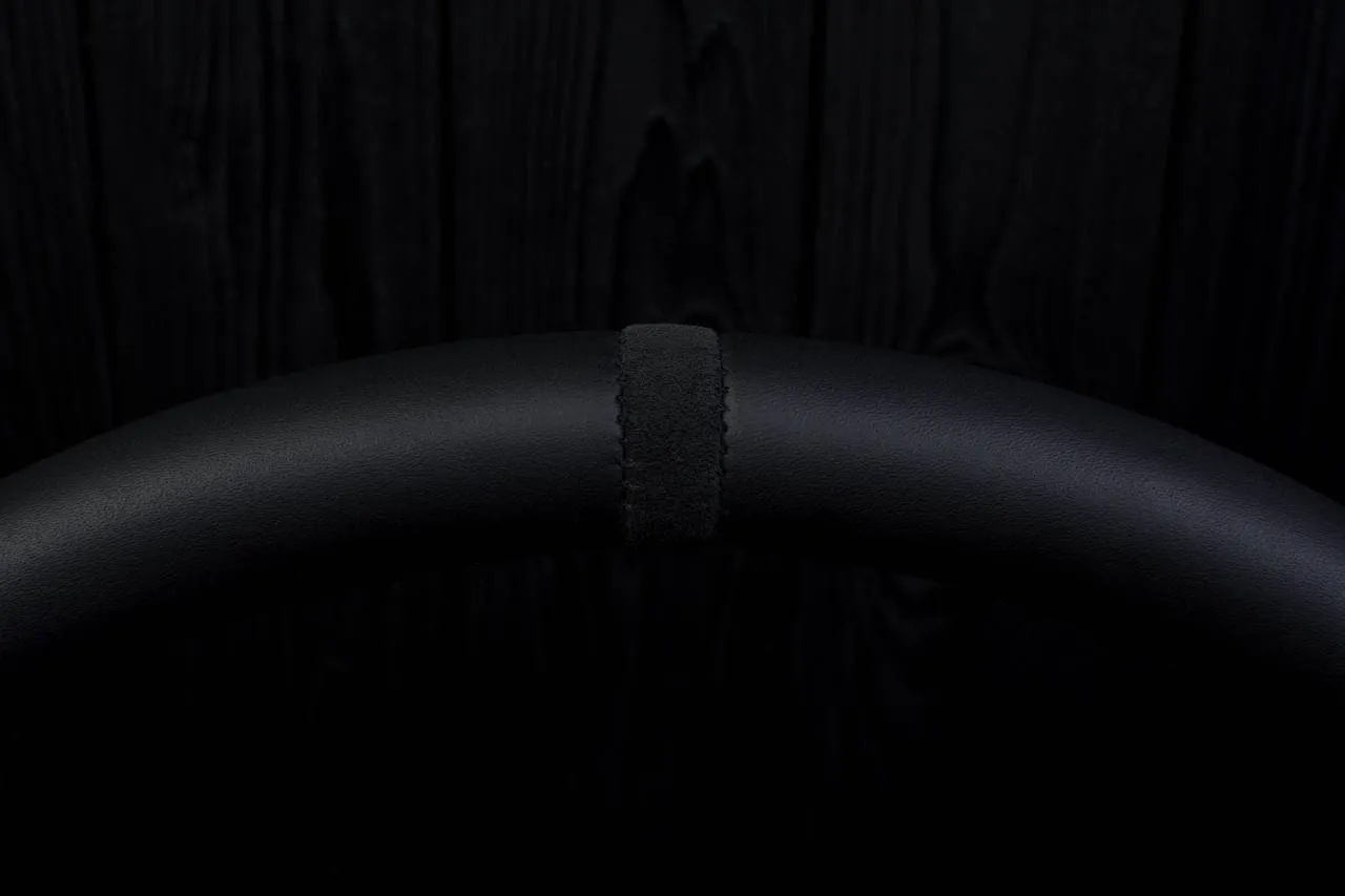 Steering wheel Chevrolet Camaro 2000-2002 (any color stripe and stitch) Napa/Alcantara/Black stripe - Image 7