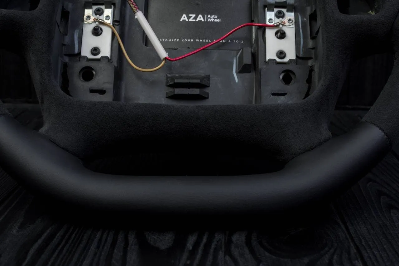 Steering wheel Chevrolet Camaro 2000-2002 (any color stripe and stitch) Napa/Alcantara/Black stripe - Image 10