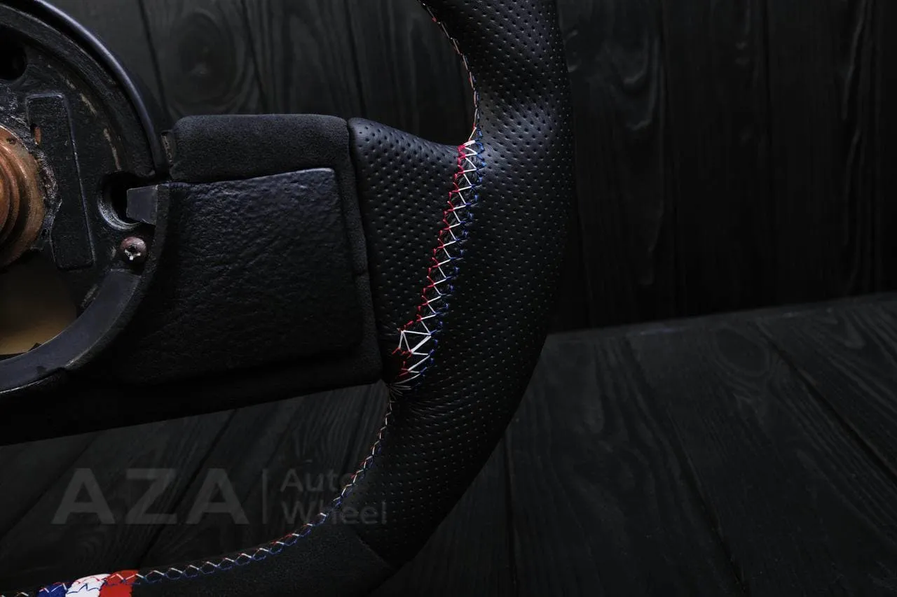 Steering Wheel Fox Body Ford Mustang GT Cobra SVT Saleen Roush Alcantara/Perforated leather/American Flag color details - Image 15