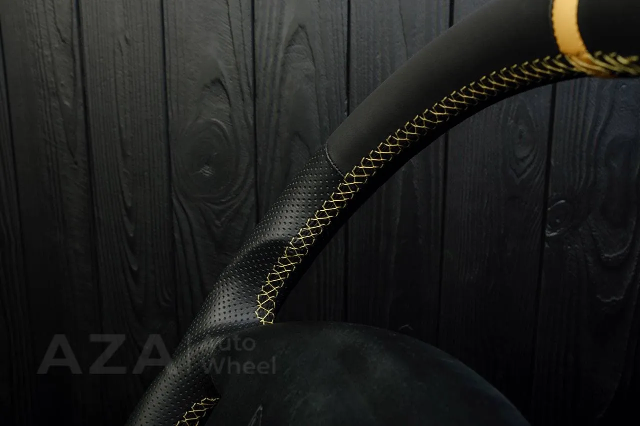 Steering wheel 1997-2004 Corvette C5 Reduced diameter Napa/Perforated leather/Yellow stripe - Image 13