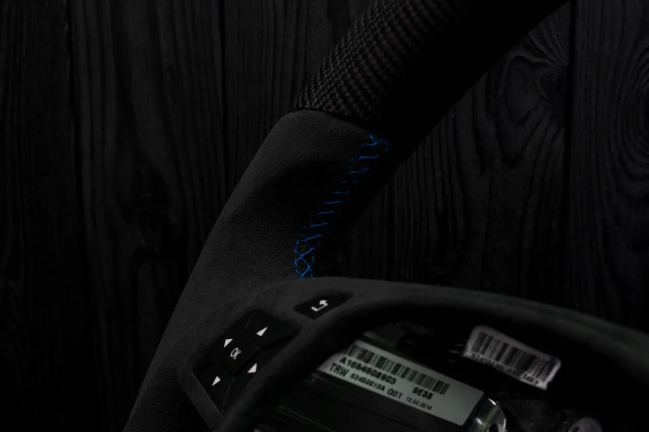 Steering Wheel Mercedes G63 ML63 GL550 GL63 ML550 ML350 AMG Custom matte сarbon fiber/Alcantara/Blue stripe - Image 9