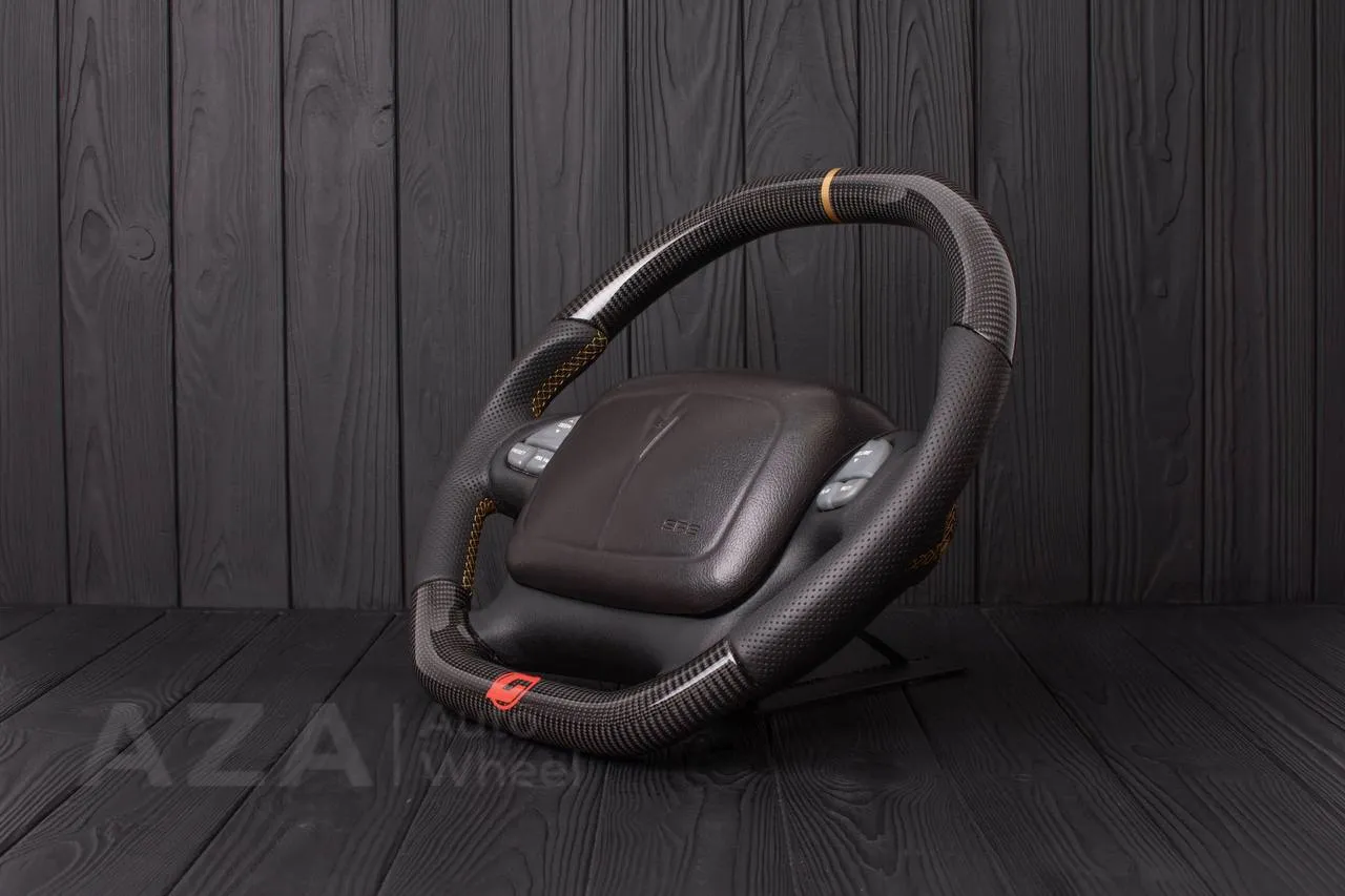 Steering wheel Chevrolet Camaro 2000-2002 (with or without logo) Carbon fiber/Perforated leather/Gold stripe - Image 4