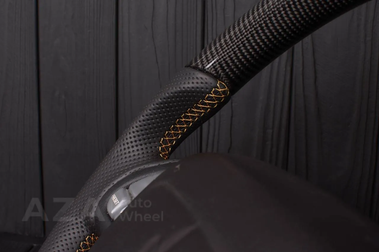 Steering wheel Chevrolet Camaro 2000-2002 (with or without logo) Carbon fiber/Perforated leather/Gold stripe - Image 11