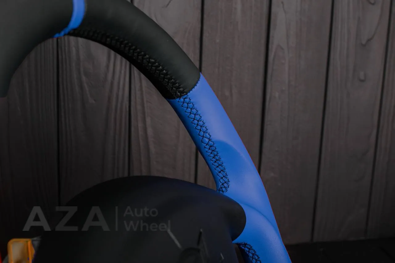 Steering wheel 1997-2004 Corvette C5 Reduced diameter Napa/Blue stripe - Image 13