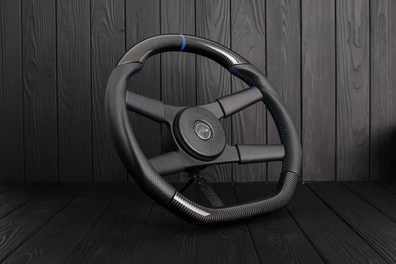 Steering wheel Chevrolet Camaro Iroc Z28 Berlinetta 1982-89 Custom flat bottom Carbon fiber/Perforated leather/Blue stripe - Image 6
