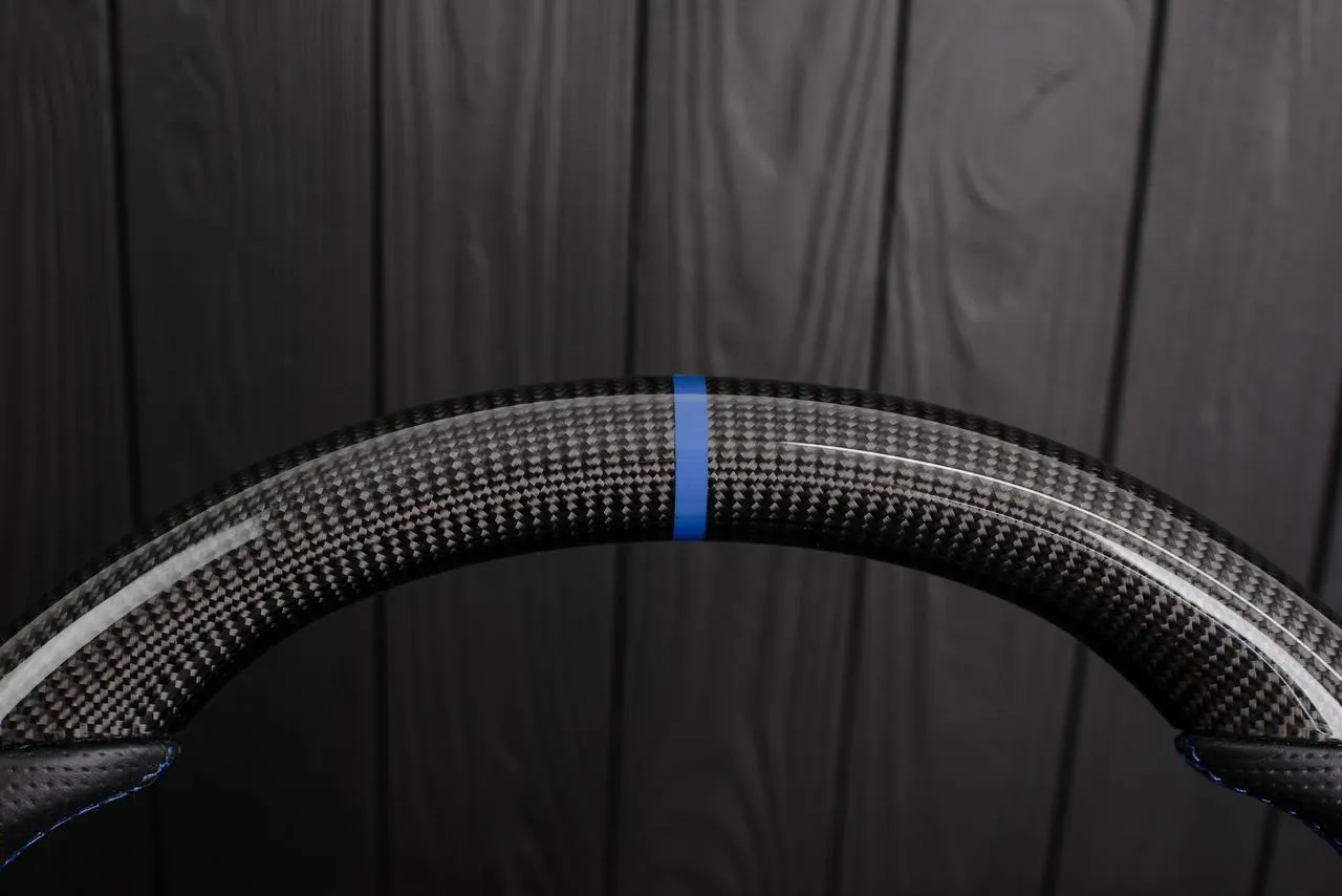 Steering wheel Chevrolet Camaro Iroc Z28 Berlinetta 1982-89 Custom flat bottom Carbon fiber/Perforated leather/Blue stripe - Image 7