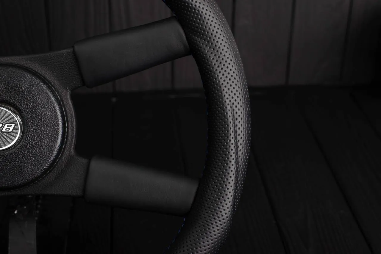 Steering wheel Chevrolet Camaro Iroc Z28 Berlinetta 1982-89 Custom flat bottom Carbon fiber/Perforated leather/Blue stripe - Image 14