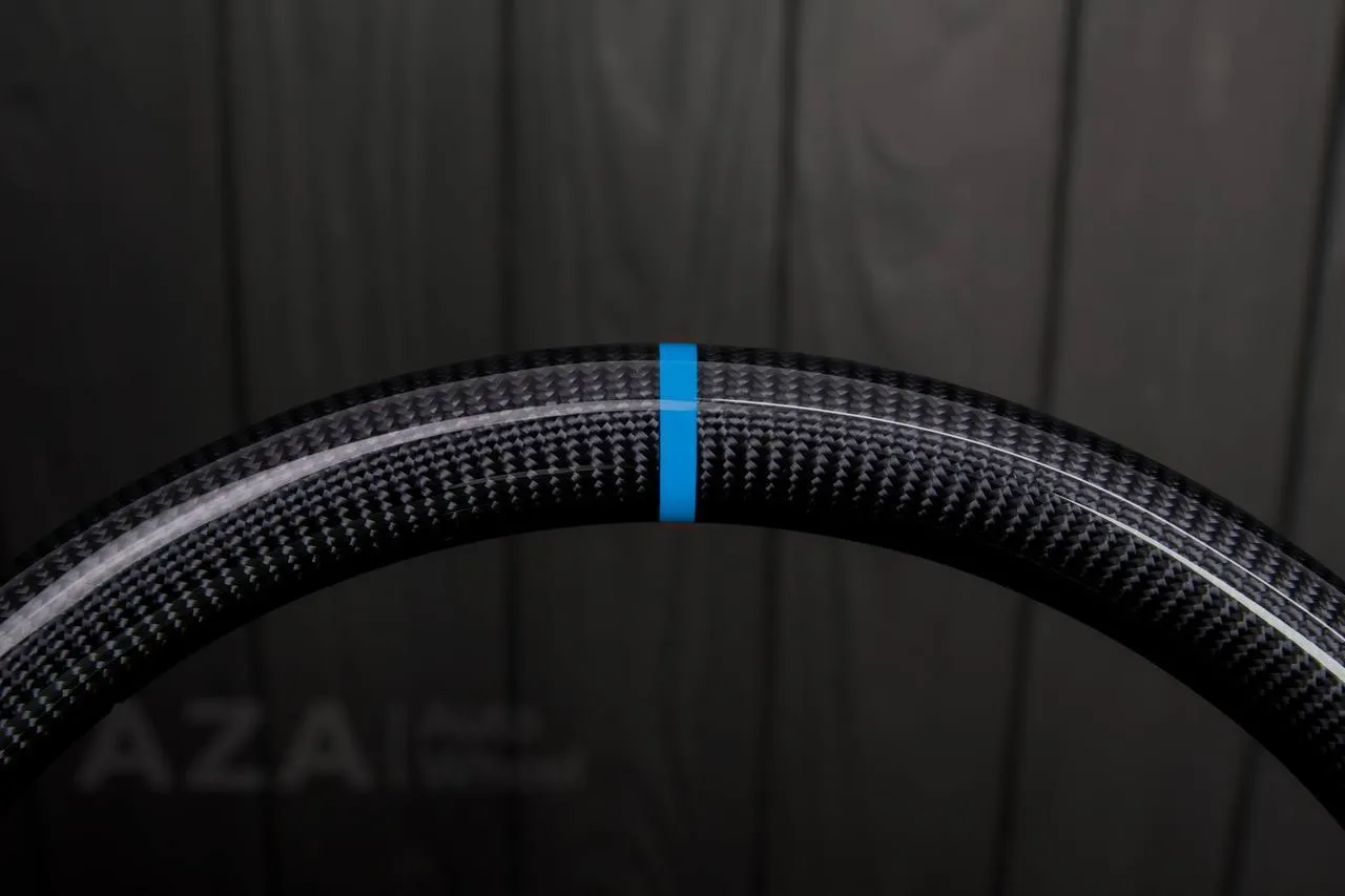 Steering wheel Chevrolet Camaro Iroc Z28 Berlinetta 1982-89 Custom flat bottom Carbon fiber/Napa/Blue stripe - Image 4