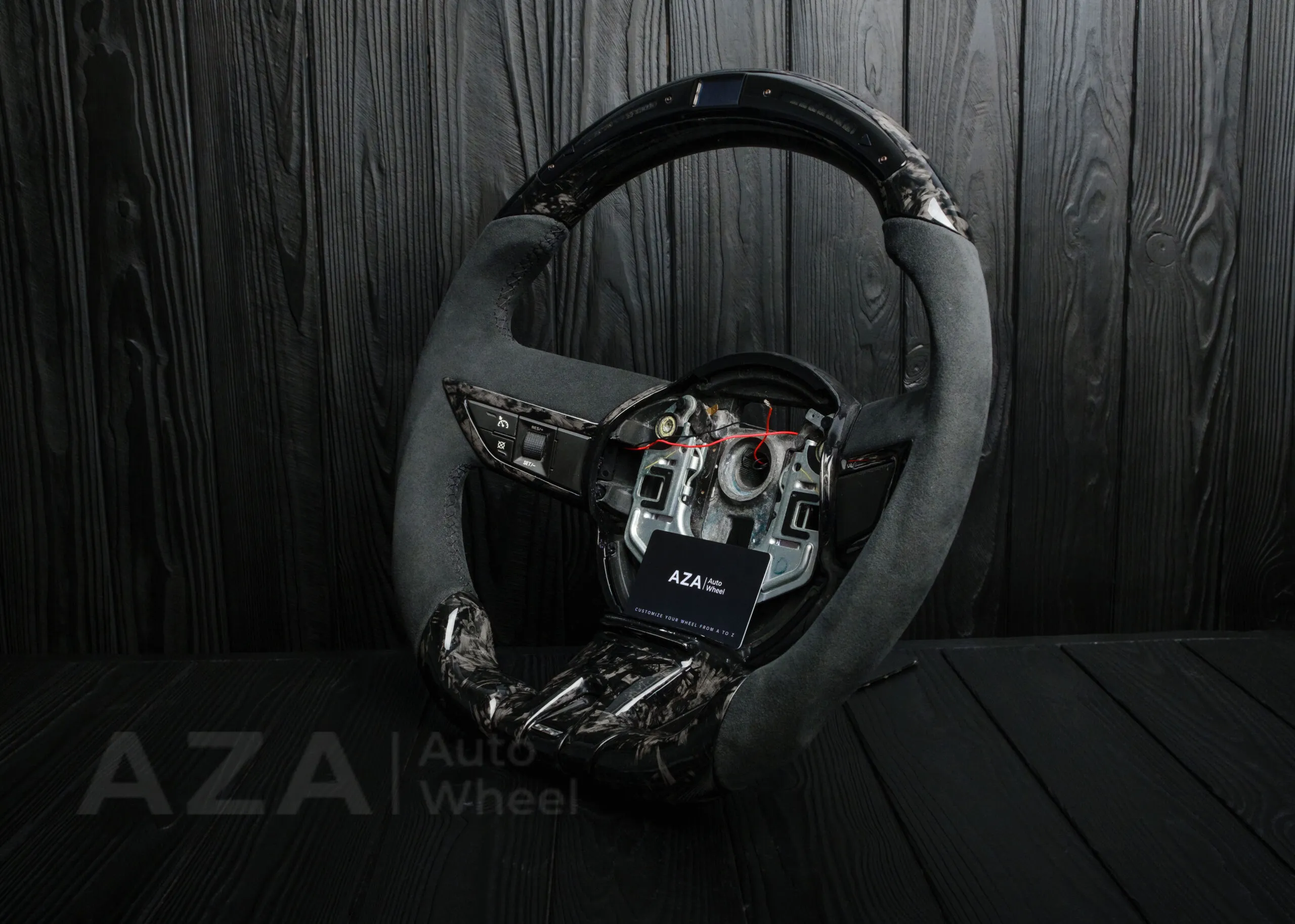 Steering wheel Chevrolet Camaro 2010-2011 Forged carbon fiber/Perforated leather/Led screen - Image 4