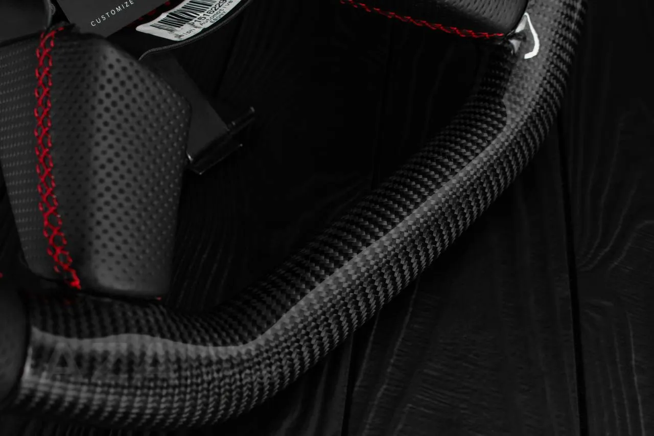 Chevrolet SSR Custom one of a kind Carbon fiber steering wheel /Red details - Image 5