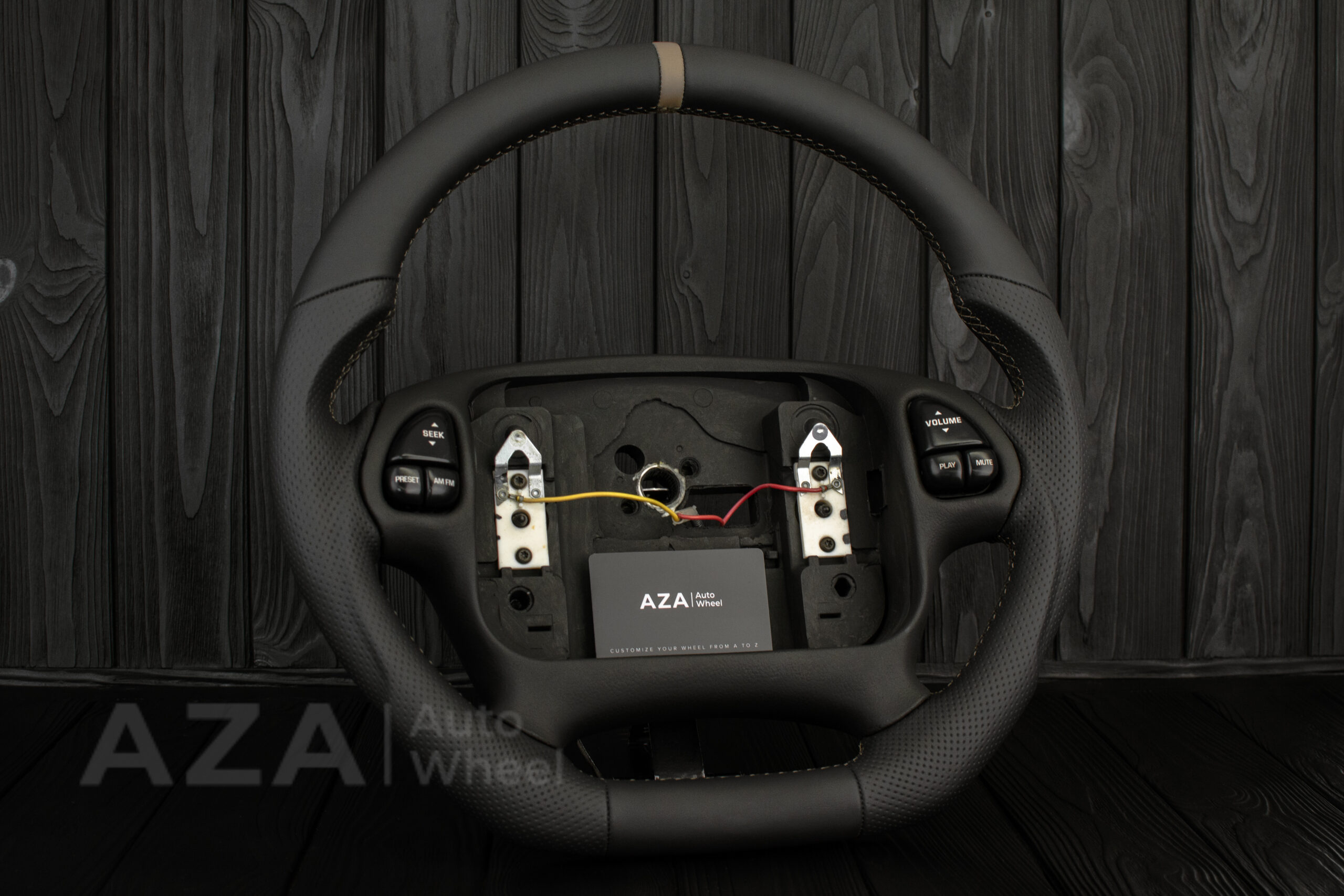 Steering wheel Pontiac Firebird/Trans Am 95-2002 Napa leather/Tan stripe