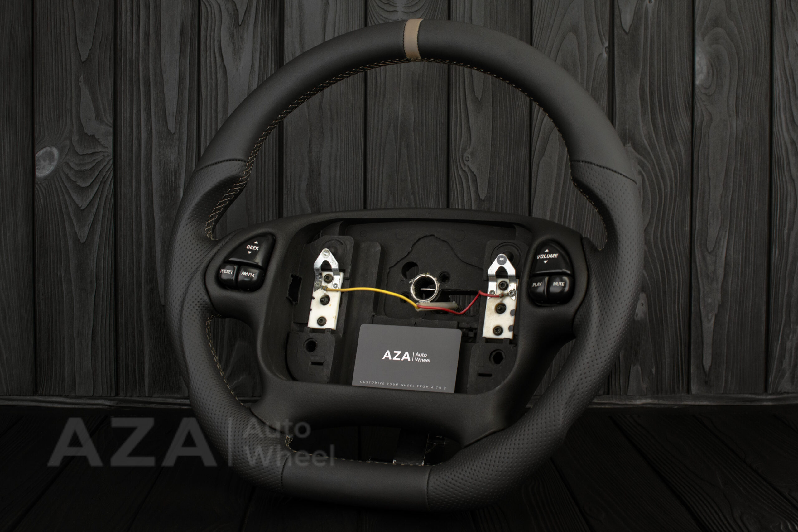 Steering wheel Pontiac Firebird/Trans Am 95-2002 Napa leather/Tan stripe - Image 4