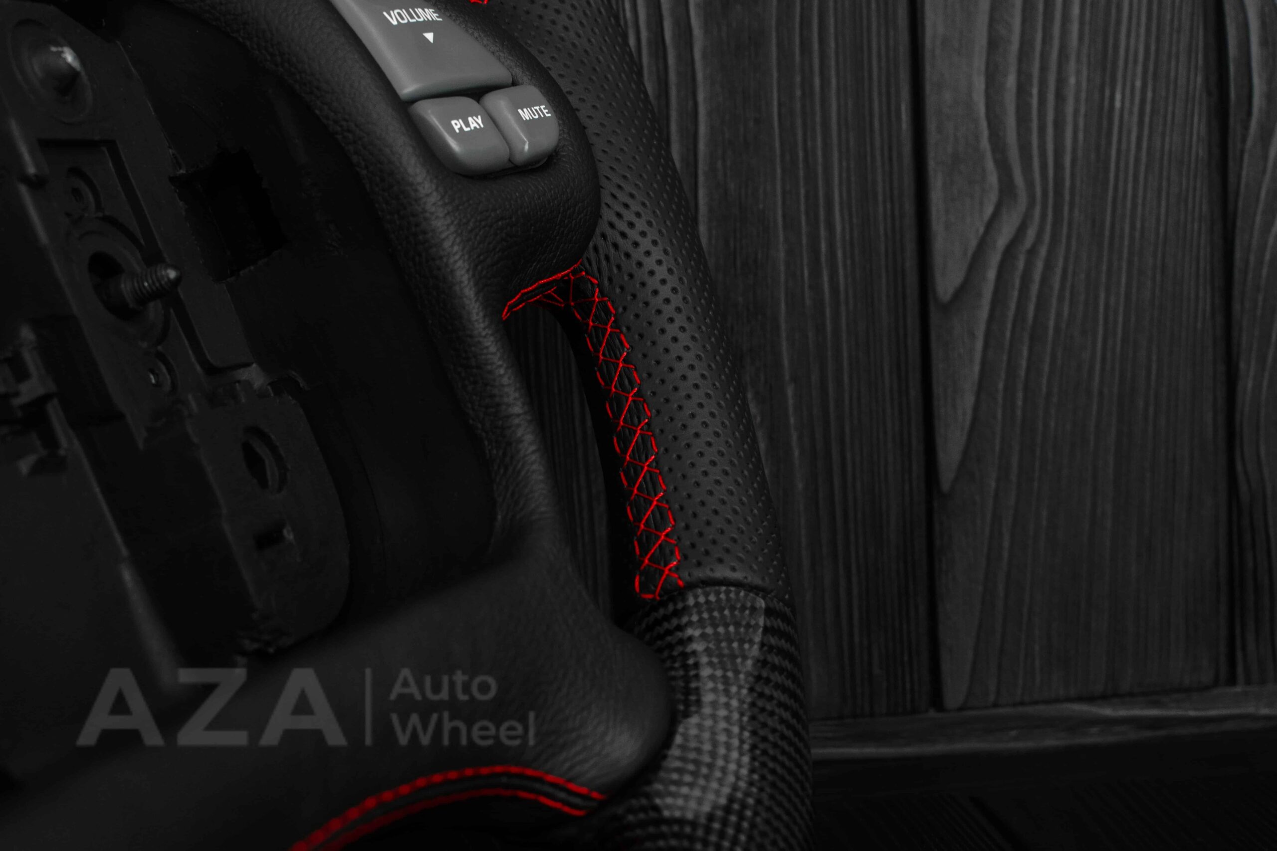 Steering wheel Pontiac Firebird/Trans Am (with or without WS6 logo) Carbon fiber/Perforated leather/Red stripe - Image 17