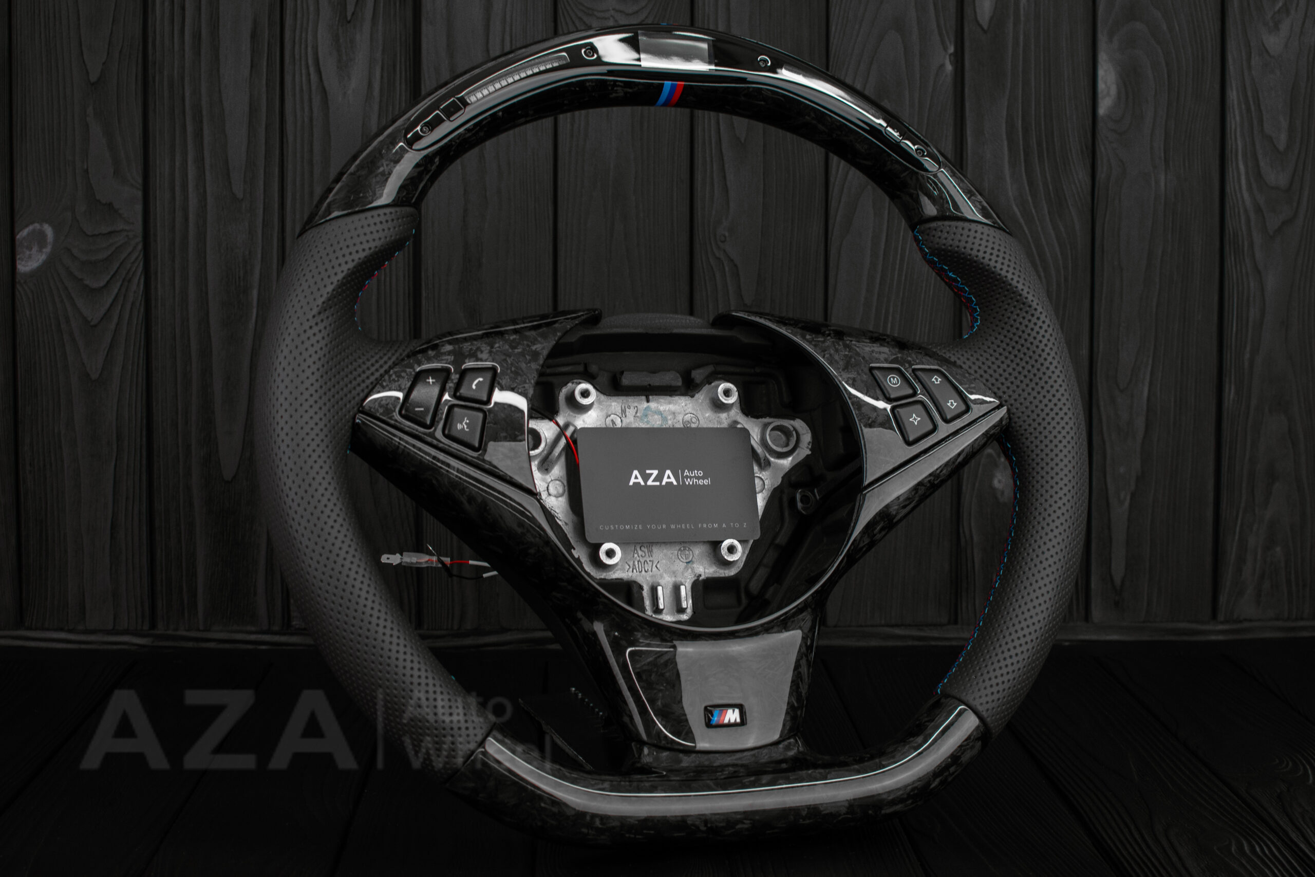 Steering wheel BMW E6X Forged Carbon LED Performance - Image 3