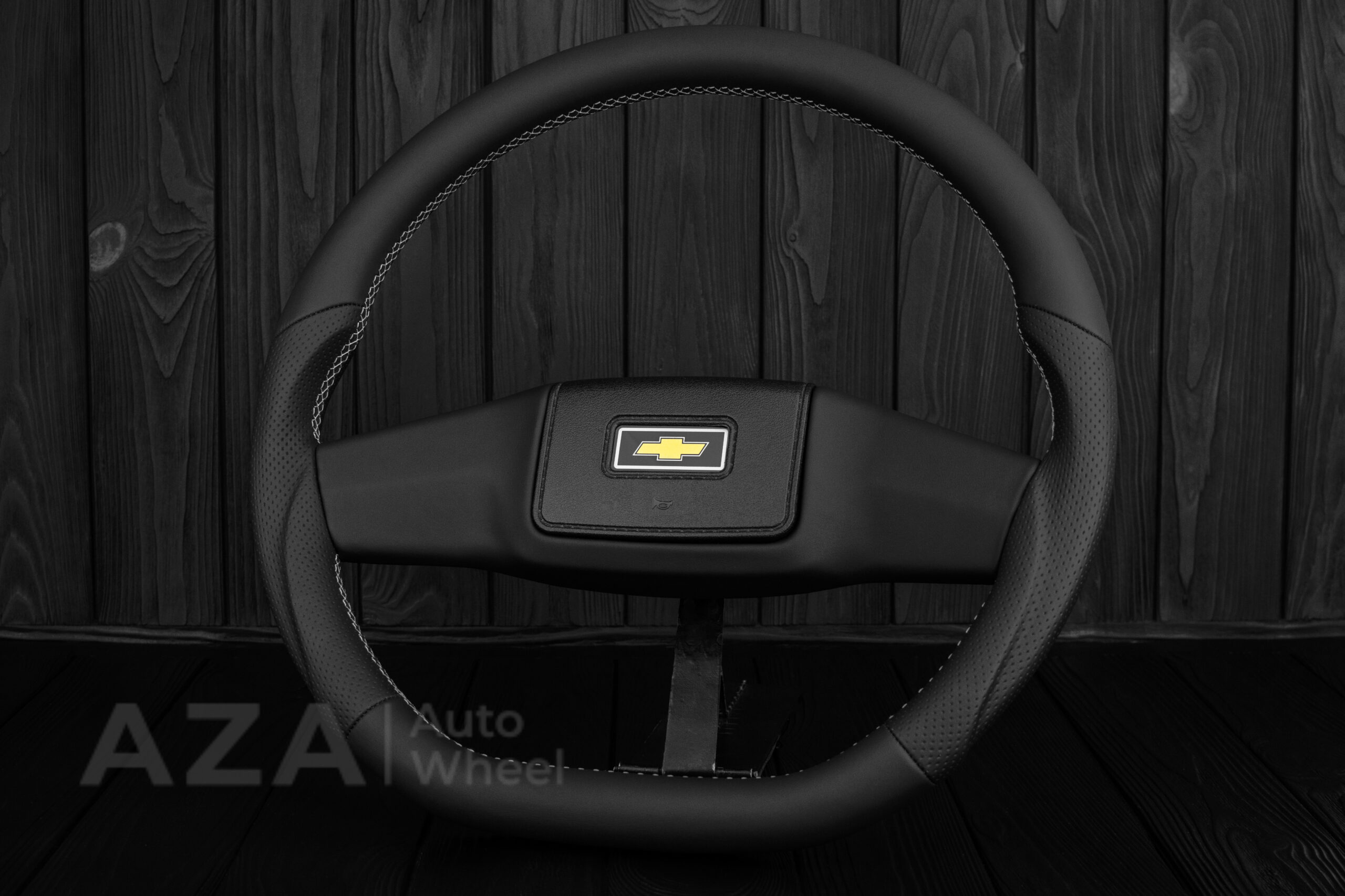 Steering wheel Square Body GM C/K/C10/C5/K5/K10/K20/K30 (1973-1987) Italian Napa leather/Perforated leather - Image 3