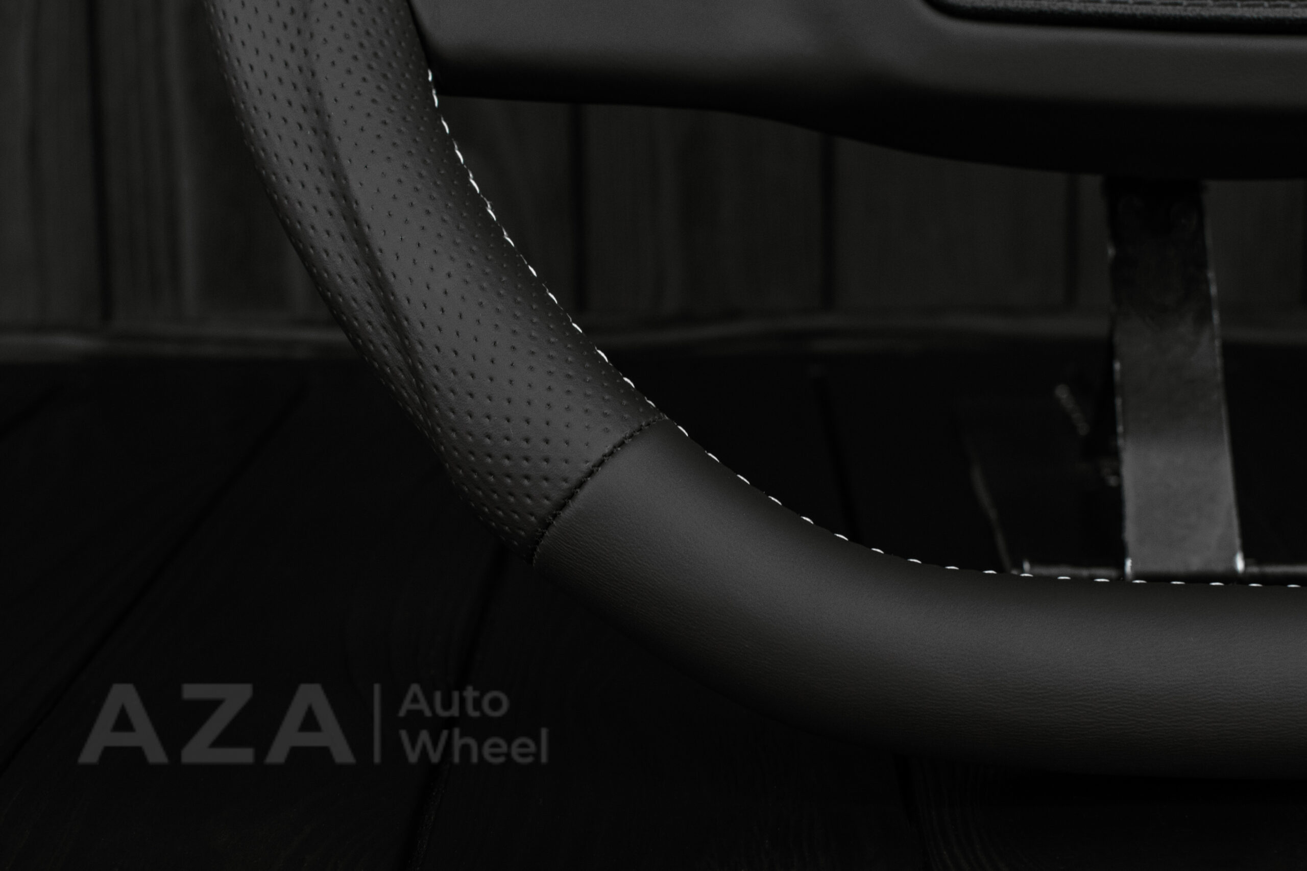 Steering wheel Square Body GM C/K/C10/C5/K5/K10/K20/K30 (1973-1987) Italian Napa leather/Perforated leather - Image 9