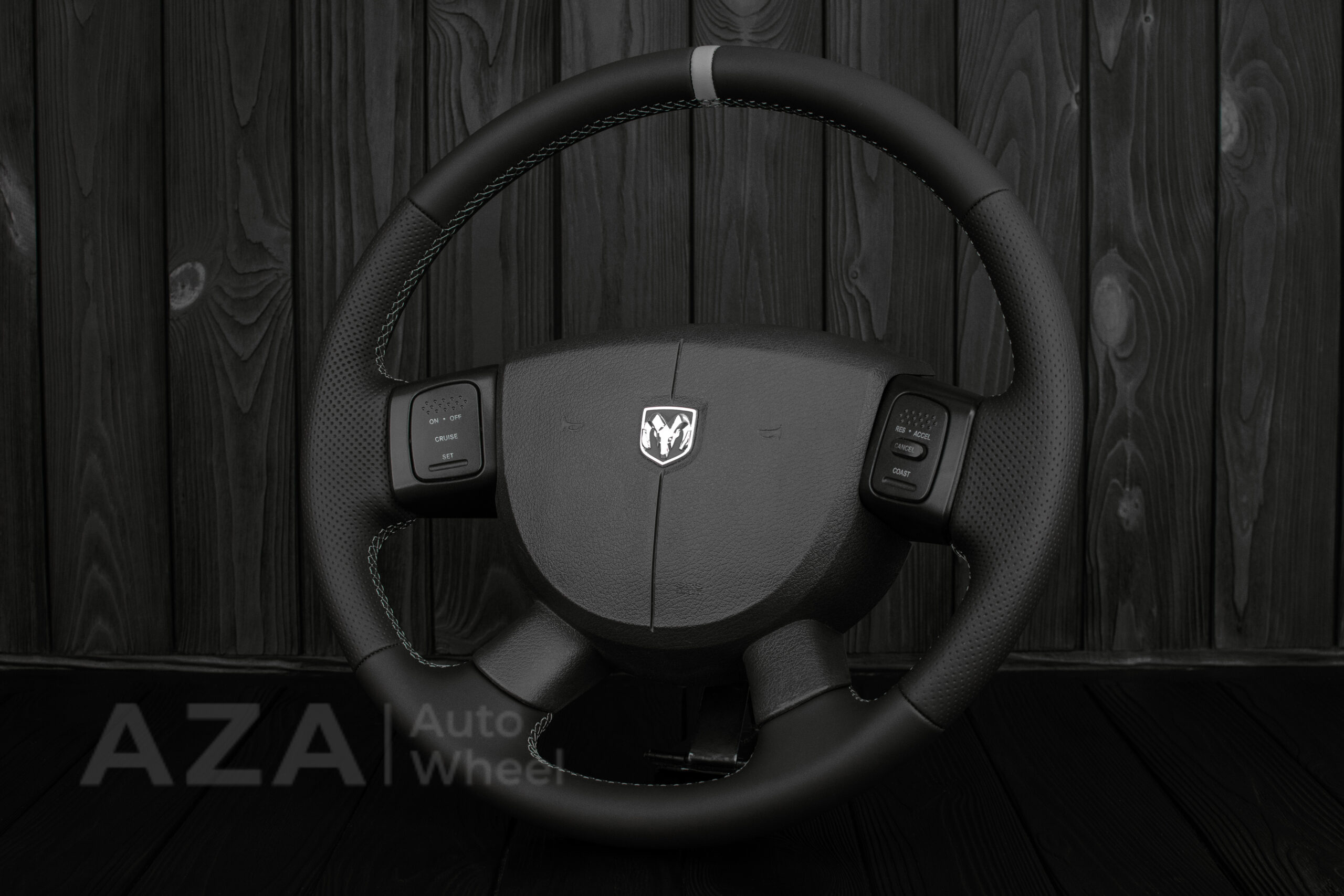 Steering Wheel Dodge Ram 2004-2008 Perforated leather/Napa - Image 6