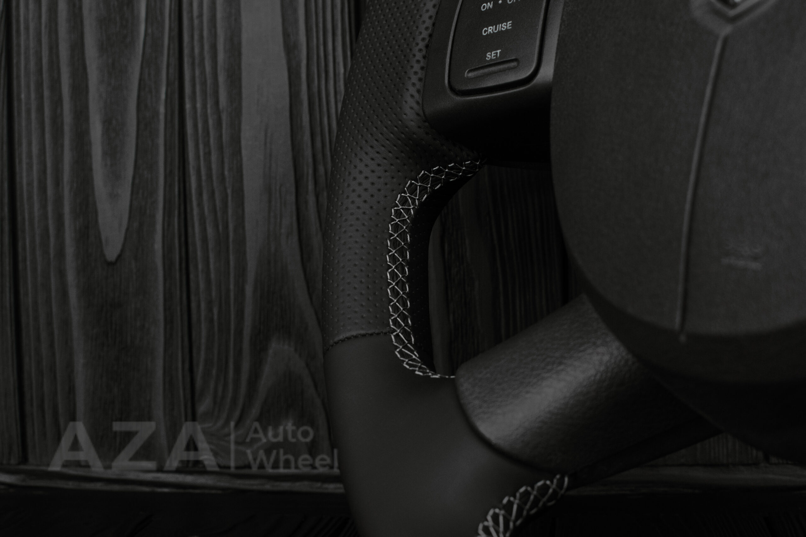 Steering Wheel Dodge Ram 2004-2008 Perforated leather/Napa - Image 13