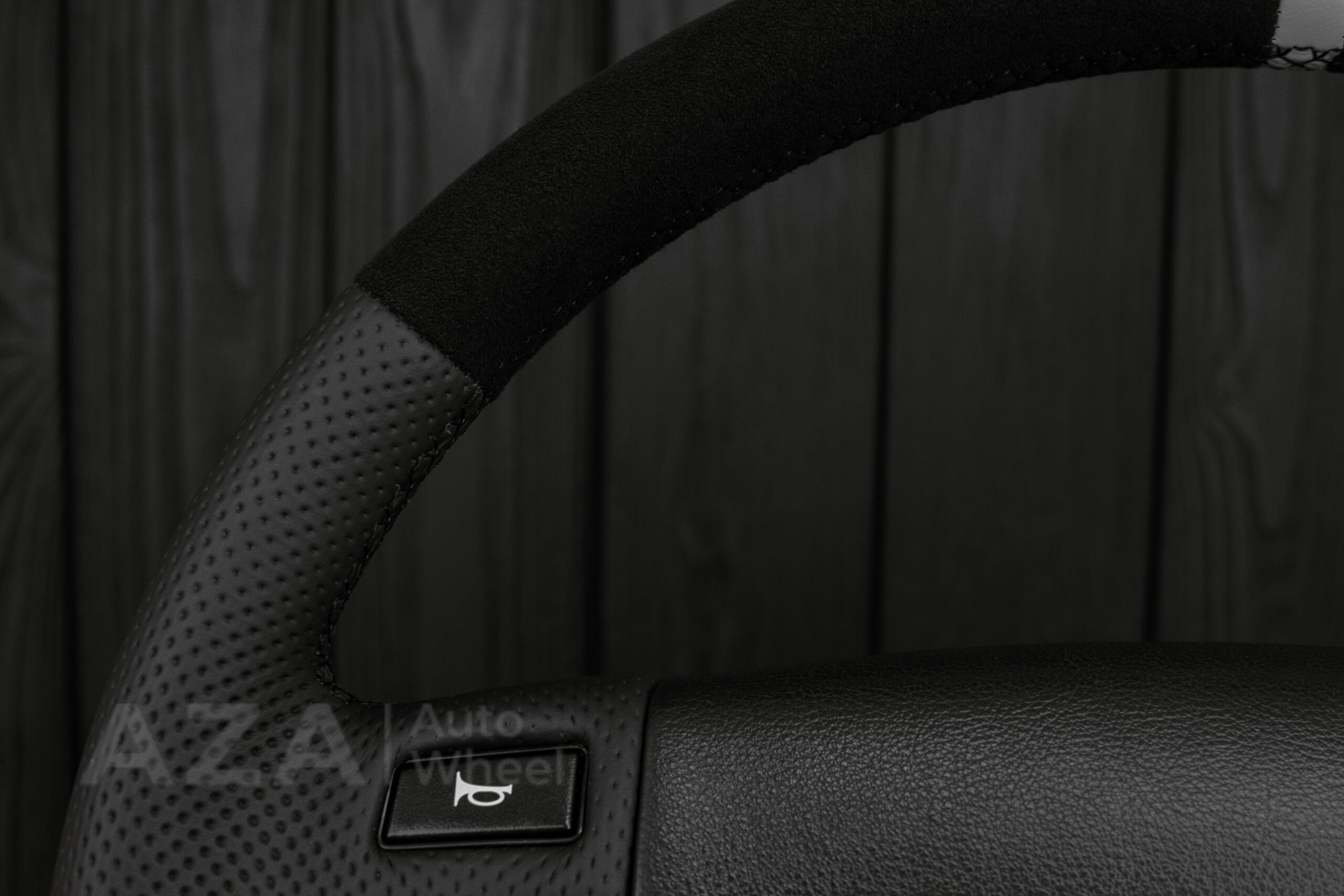 Steering wheel Fox Body Ford Mustang GT Cobra SVT Roush Perforated Leather/Alcantara - Image 22