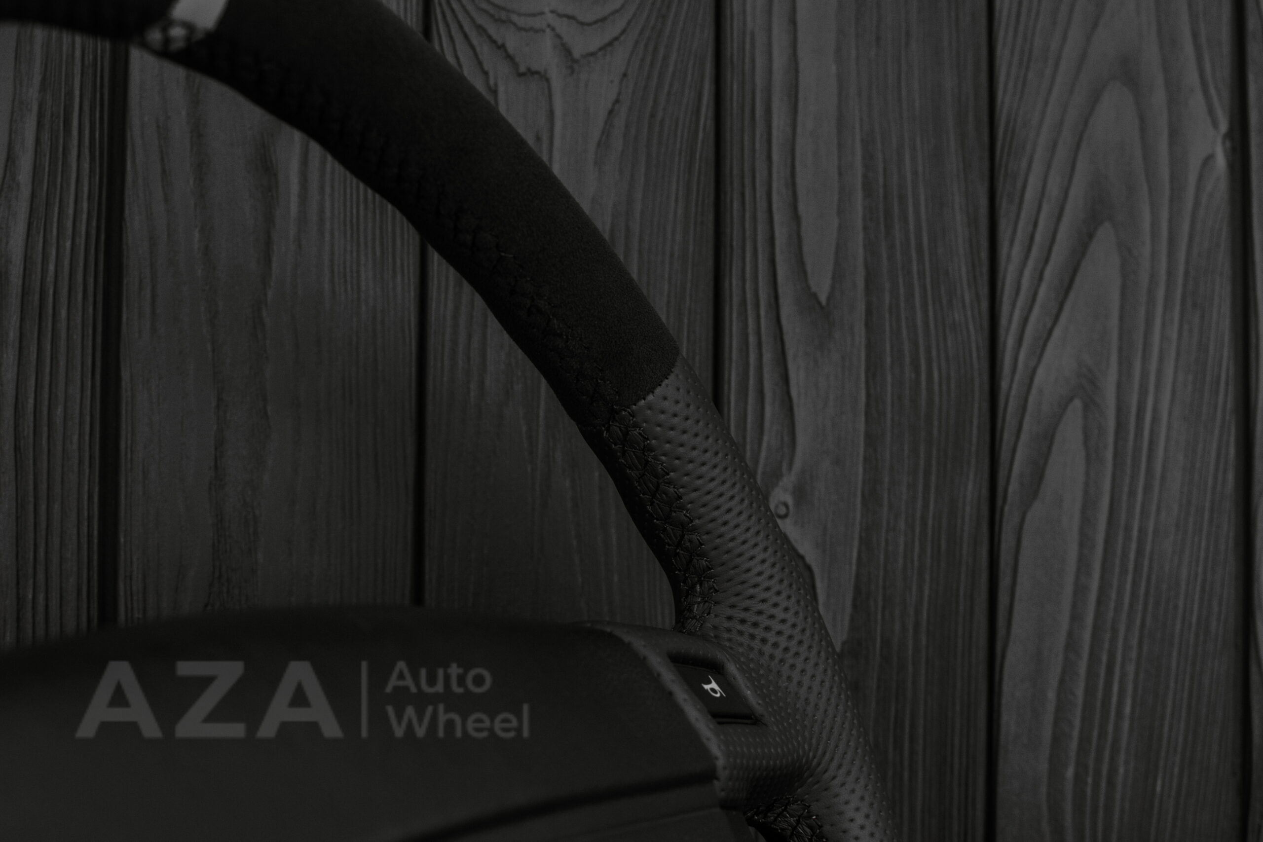 Steering wheel Fox Body Ford Mustang GT Cobra SVT Roush Perforated Leather/Alcantara - Image 12