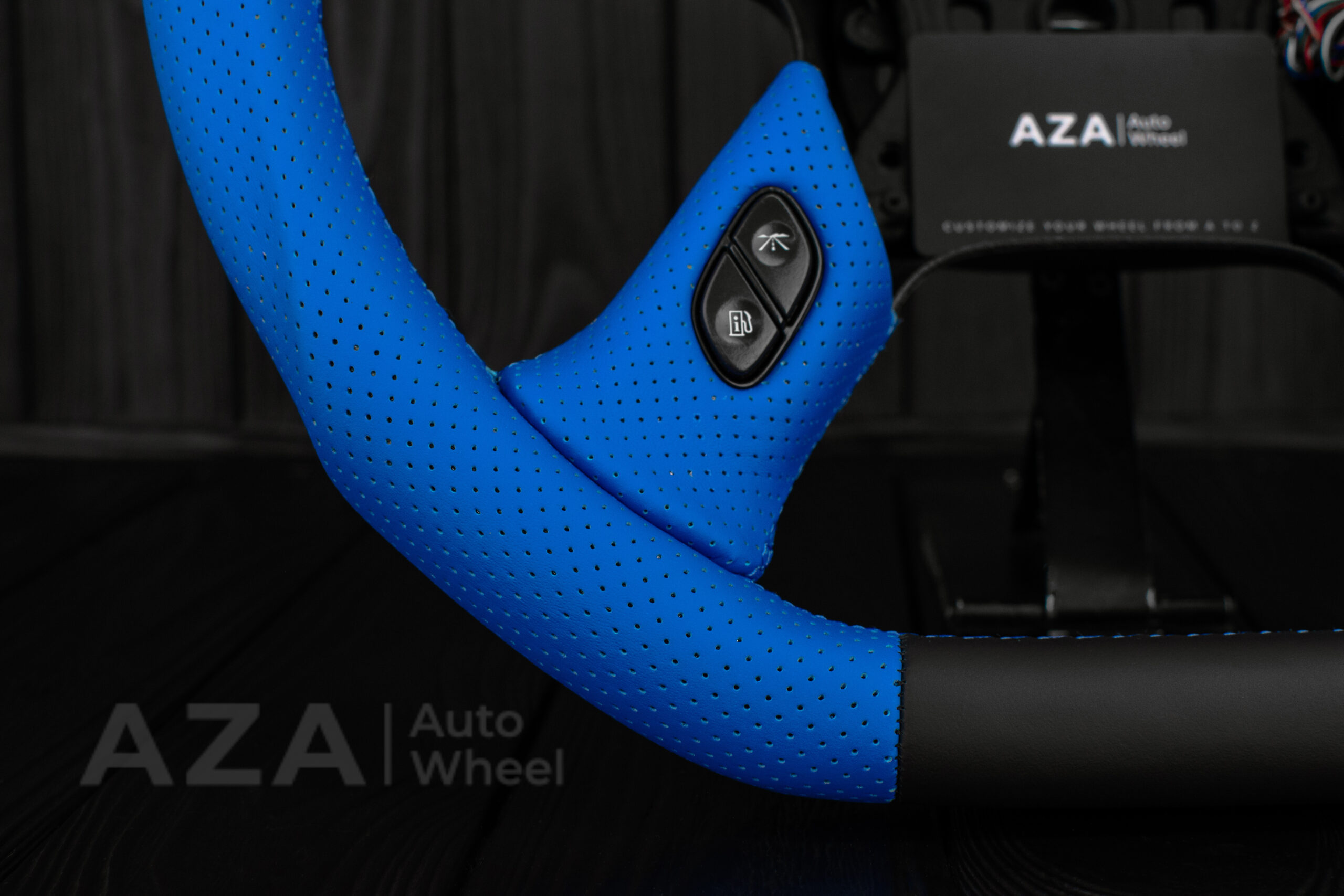 Steering wheel GM, Silverado, Sierra, Yukon, H2, Trailblazer (2003+) Napa/Perforated leather/Performance REV display - Image 8