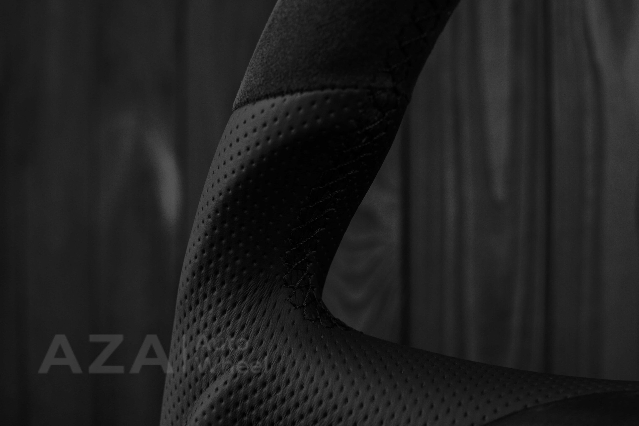 Steering wheel GM, Tahoe, Silverado, Sierra truck (1995-1997) Alcantara/Perforated leather - Image 14