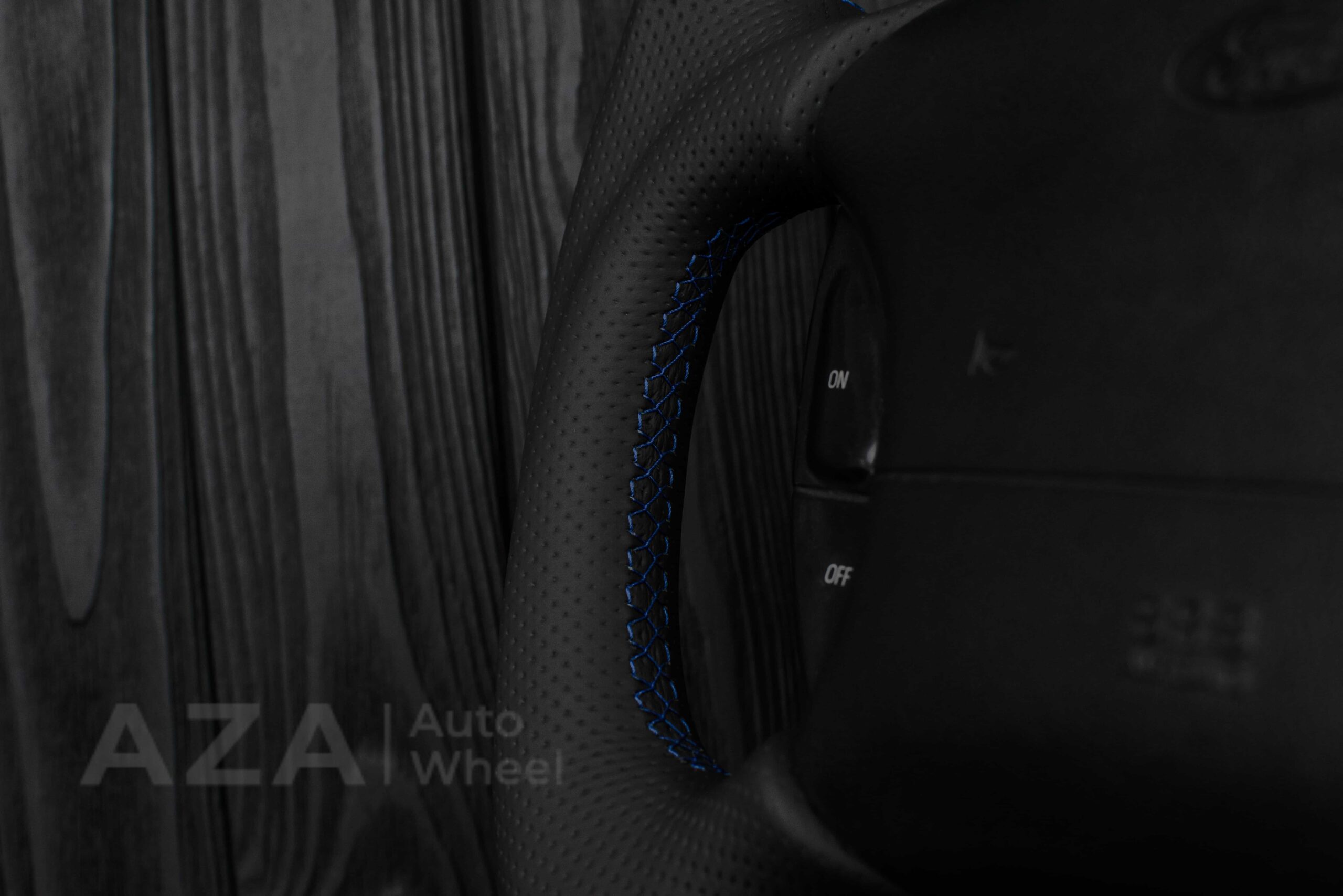 Steering wheel Ford F150 Lightning SVT/Ranger/Explorer 99-2004 Carbon Fiber/Perforated leather/Rev LED - Image 30