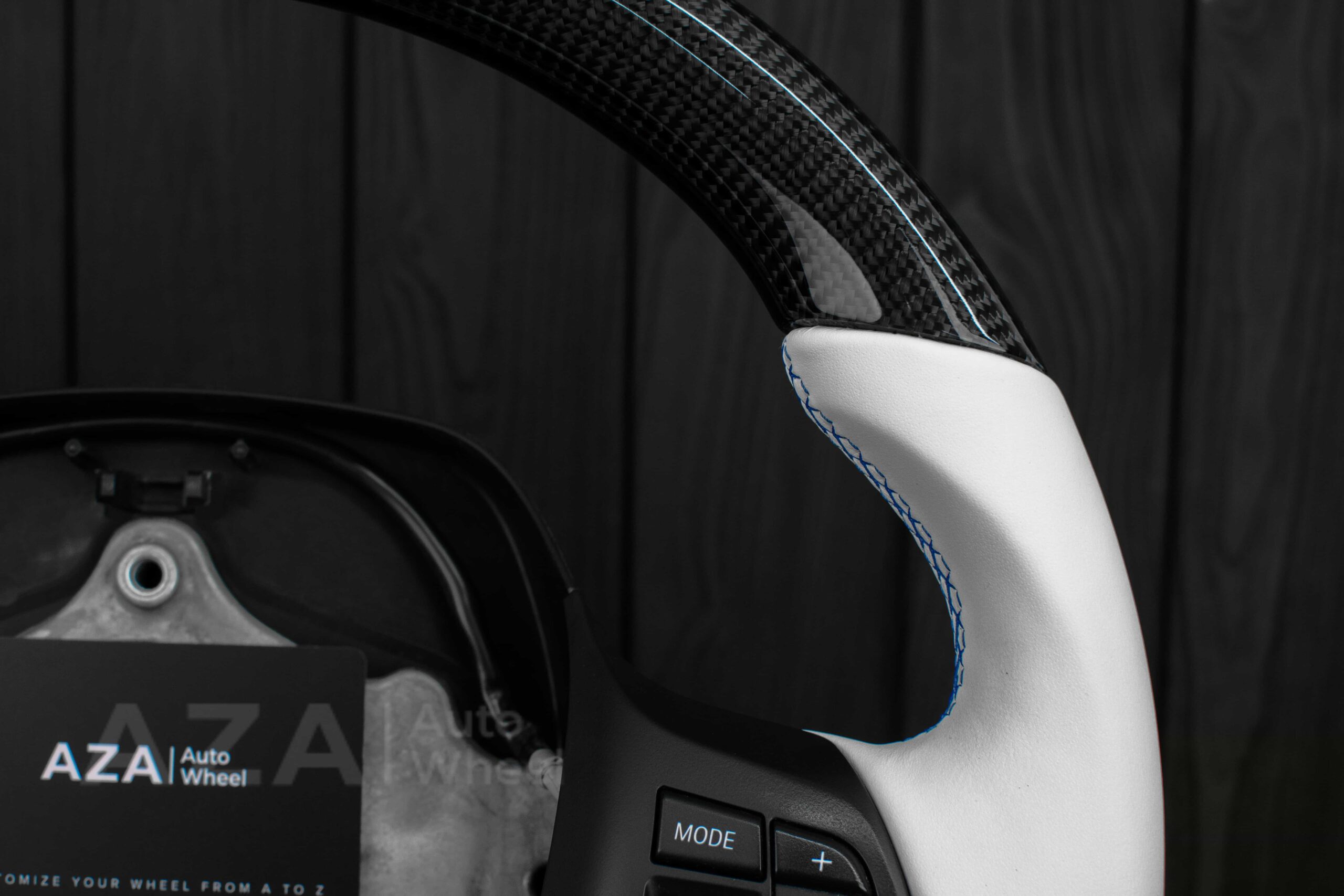 Steering wheel BMW i3 Carbon Fiber/White Napa/Light Blue stipe - Image 16
