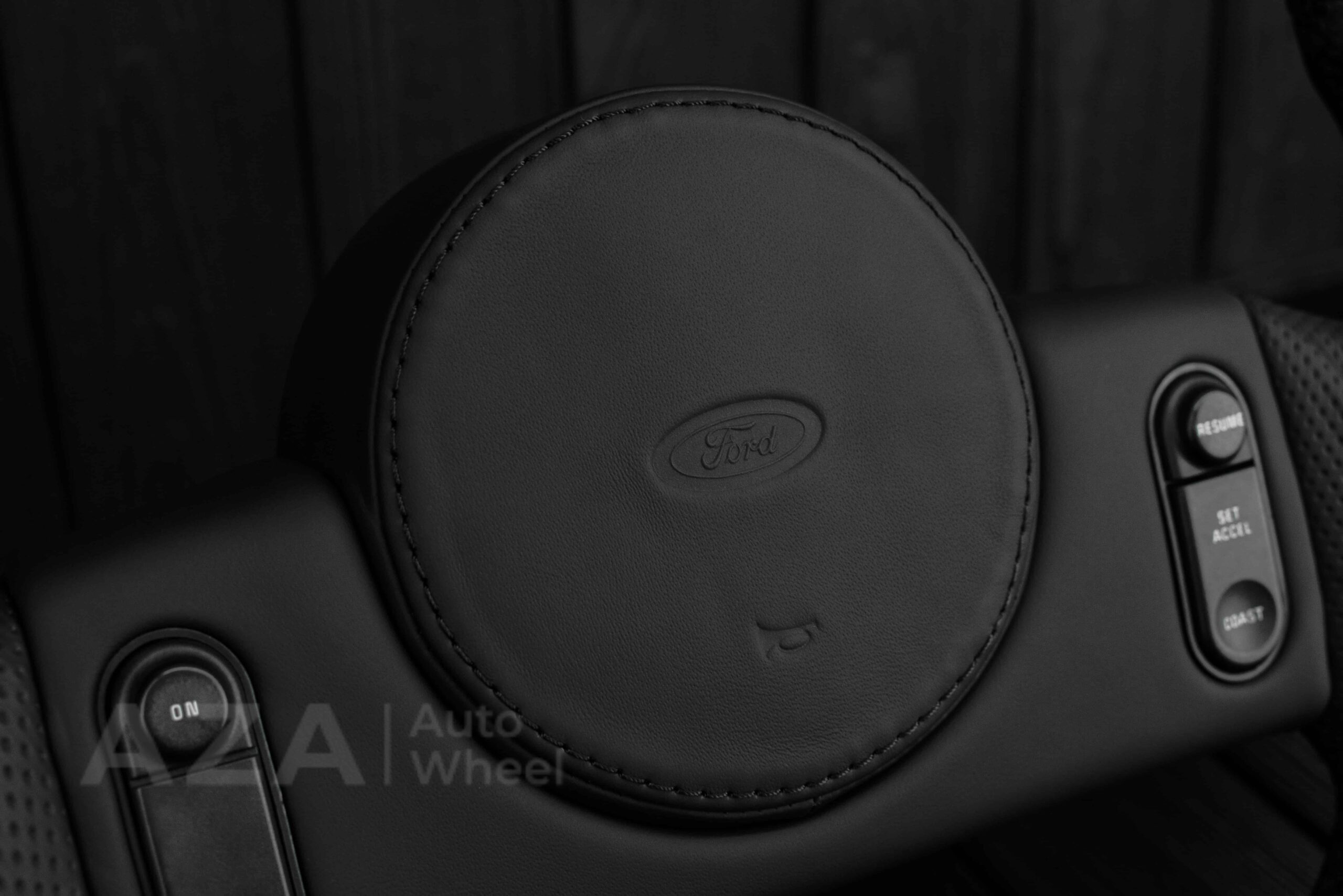 Steering Wheel 1987-1989 Fox Body Ford Mustang GT Cobra SVT Saleen Smooth leather/Perforated leather/Black stripe - Image 13