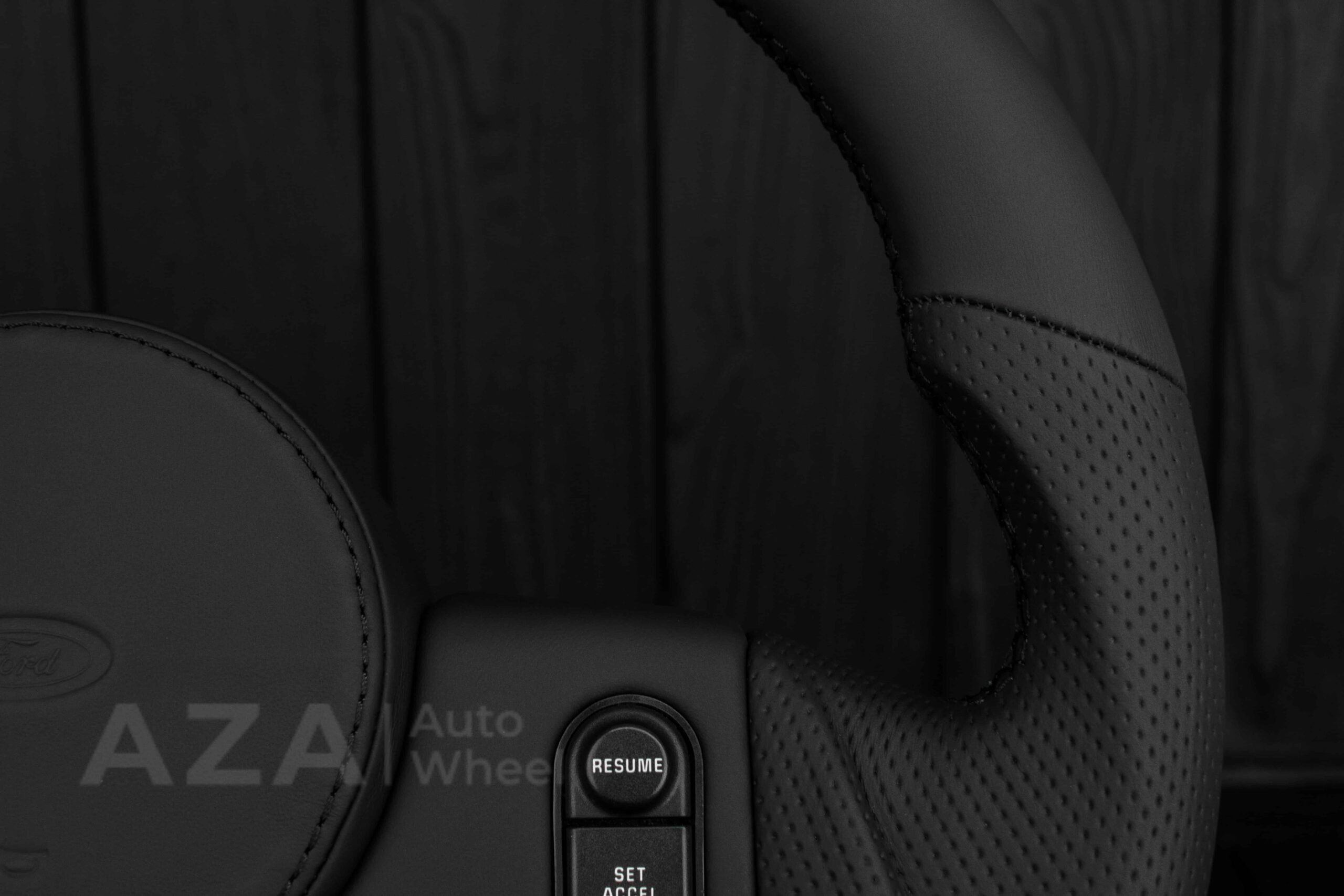 Steering Wheel 1987-1989 Fox Body Ford Mustang GT Cobra SVT Saleen Smooth leather/Perforated leather/Black stripe - Image 11