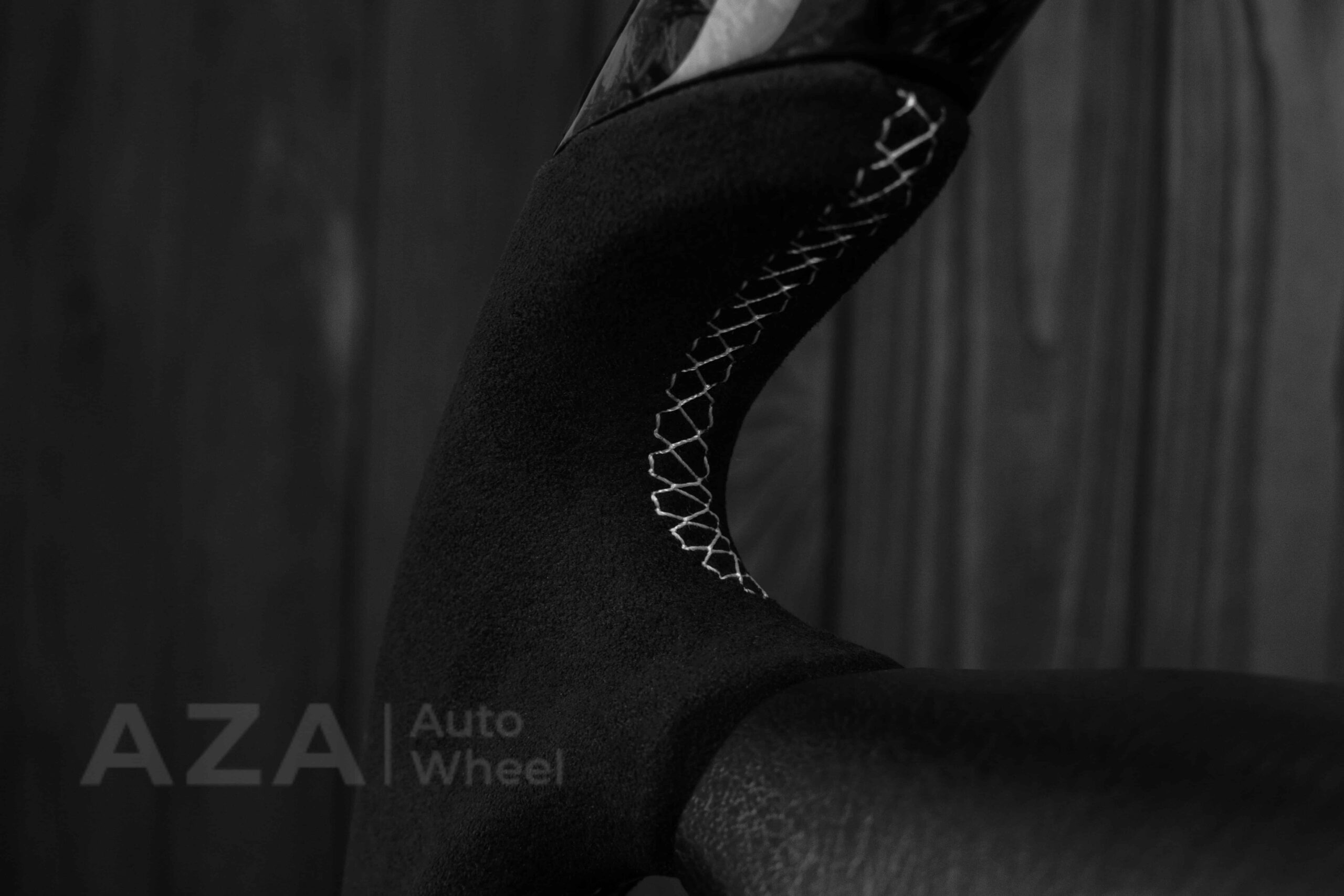 Steering wheel DODGE RAM Dakota 2ND GEN 1998-2002 Forged carbon/Italian Alcantara - Image 13