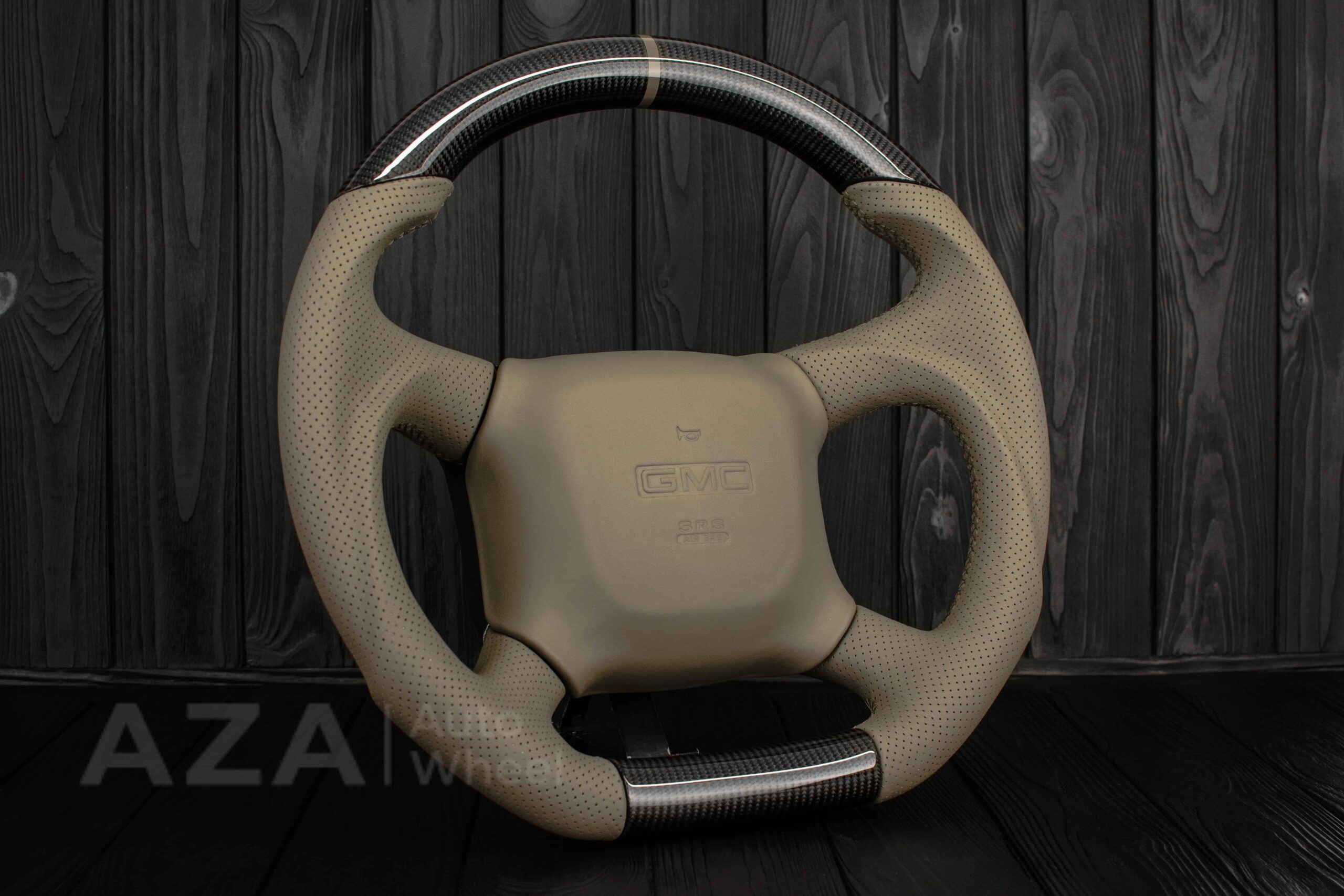 Steering wheel GM, Silverado, Sierra, Escalade, Yukon, S10, Blazer, Tahoe, Suburban (1998-2002) Carbon fiber/Perforated leather/Tan Accents - Image 5